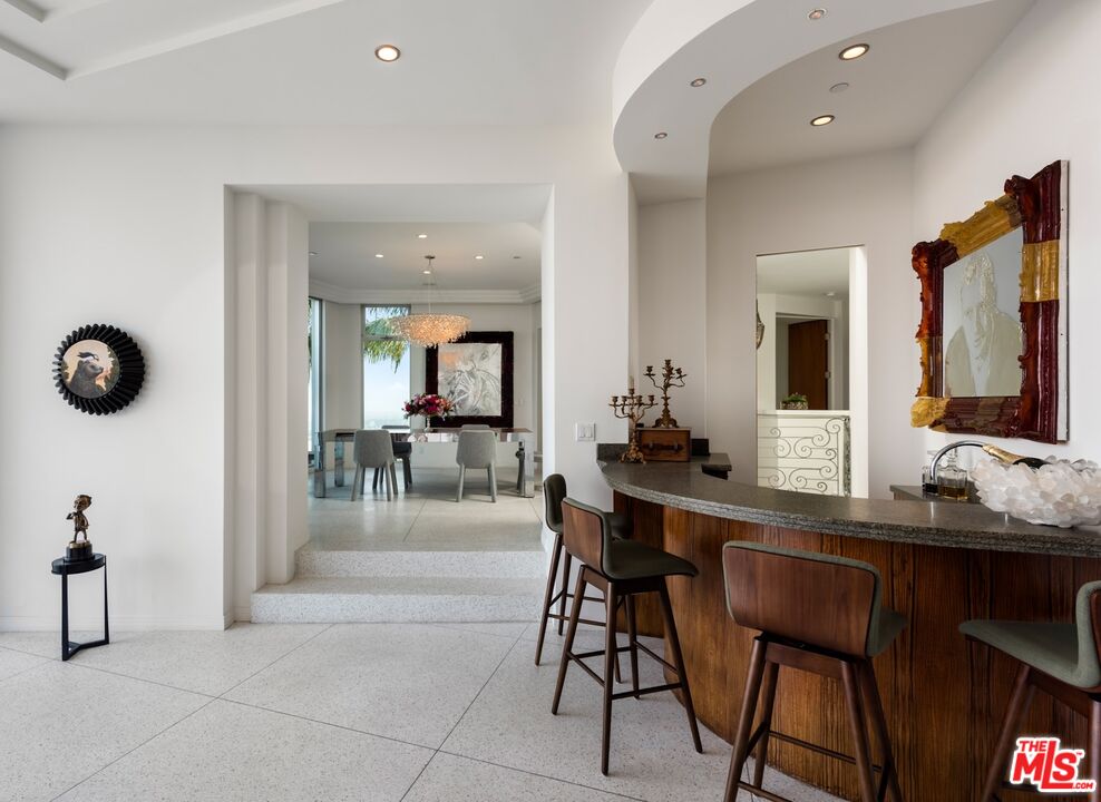 Los Angeles, California, 90069, United States, 3 Bedrooms Bedrooms, ,6 BathroomsBathrooms,Residential,For Sale,1731707