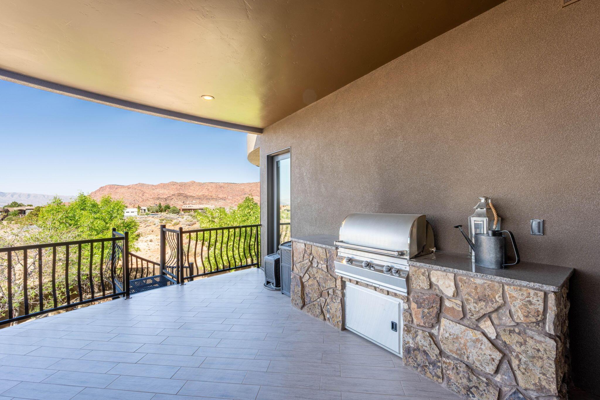 St George, Utah, 84770, United States, 5 Bedrooms Bedrooms, ,7 BathroomsBathrooms,Residential,For Sale,1900533
