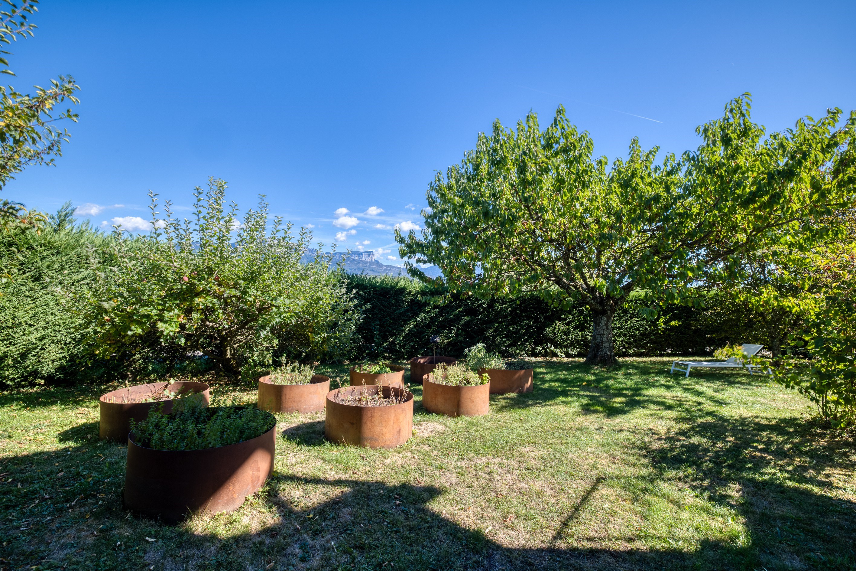  Contemporary Elegance and Alpine Art of Living Overlooking Lake Annecy - 物件實景
