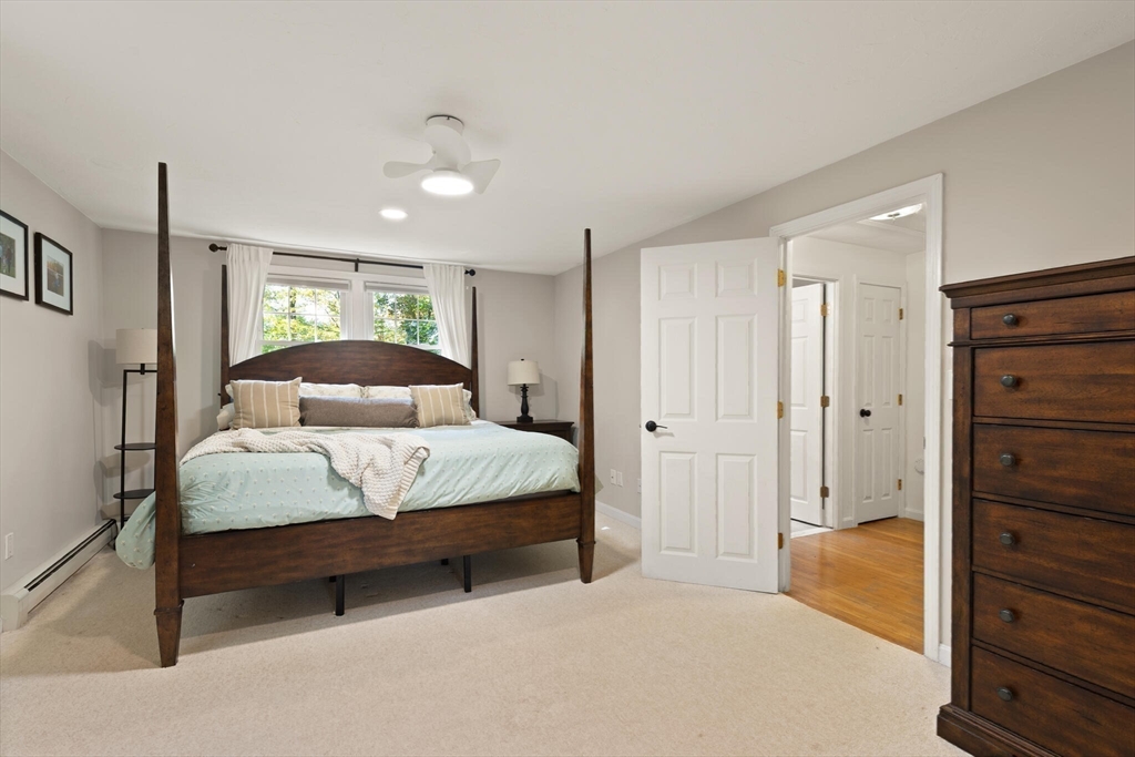 Easton, Massachusetts, 02356, United States, 3 Bedrooms Bedrooms, ,2 BathroomsBathrooms,Residential,For Sale,1960766