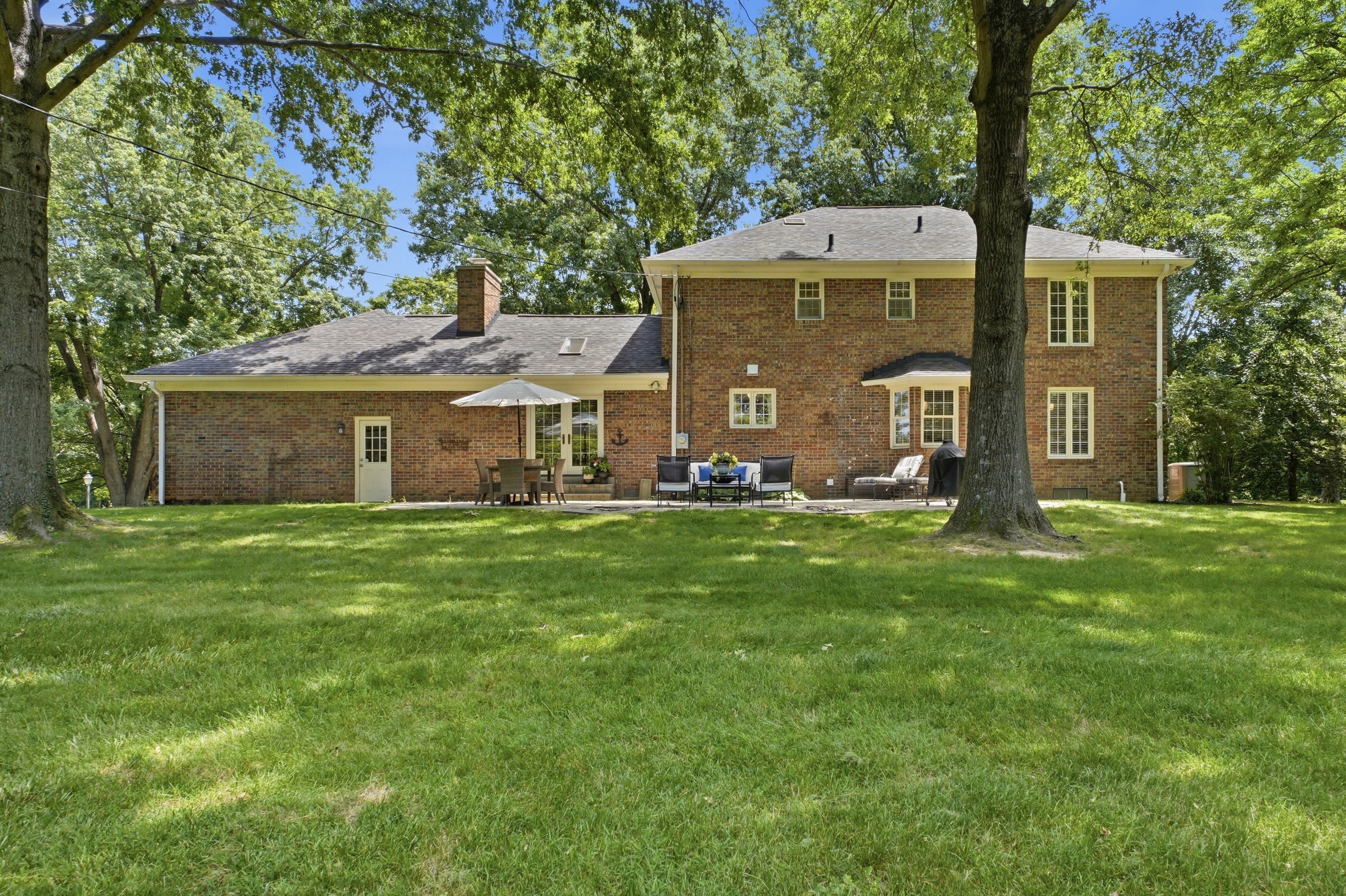  704 Evergreen Road, Anchorage, KY 40223 - 物件實景