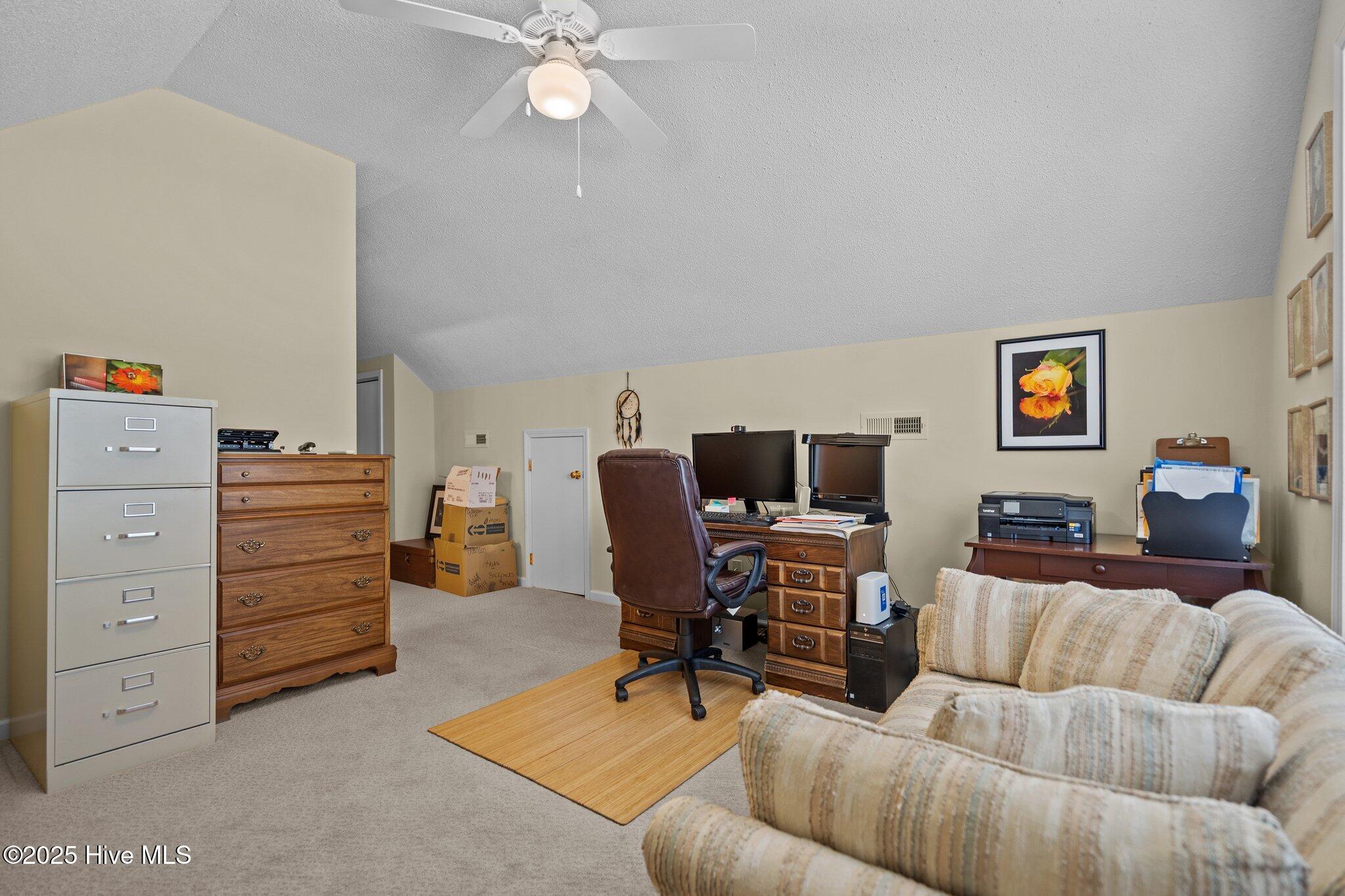Wilmington, North Carolina, 28411, United States, 4 Bedrooms Bedrooms, ,3 BathroomsBathrooms,Residential,For Sale,1874008