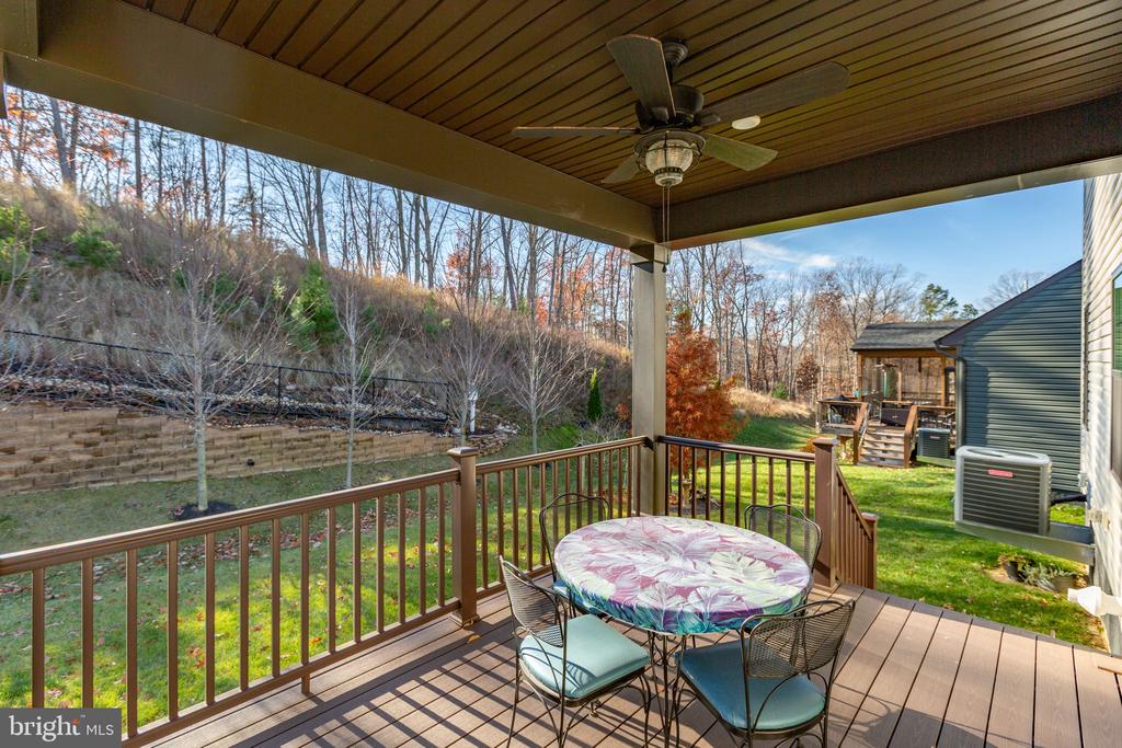 Fredericksburg, Virginia, 22401, United States, 4 Bedrooms Bedrooms, ,4 BathroomsBathrooms,Residential,For Sale,1999517