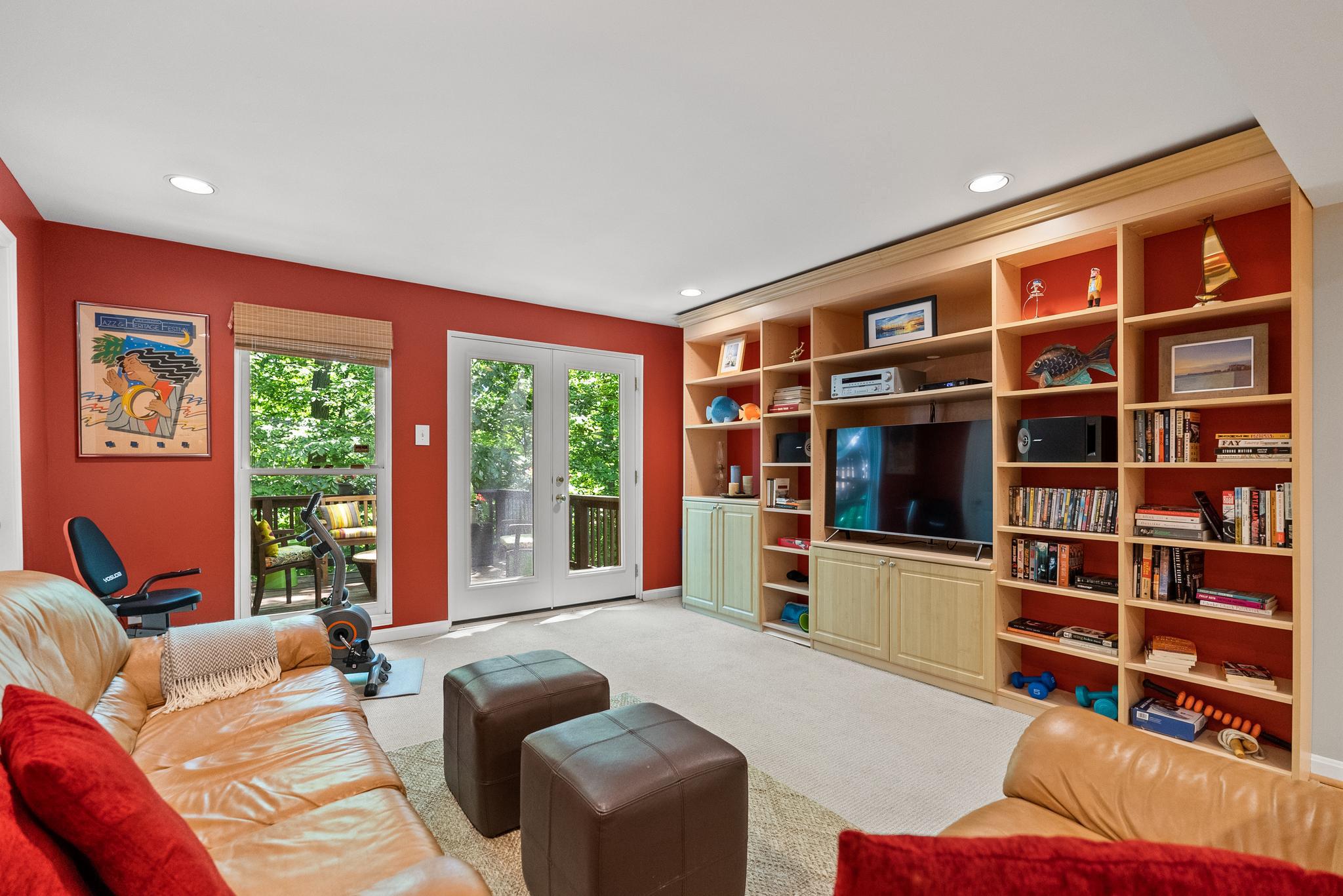  5913 Reservoir Heights Avenue, Alexandria, VA, 22311 - 物件實景