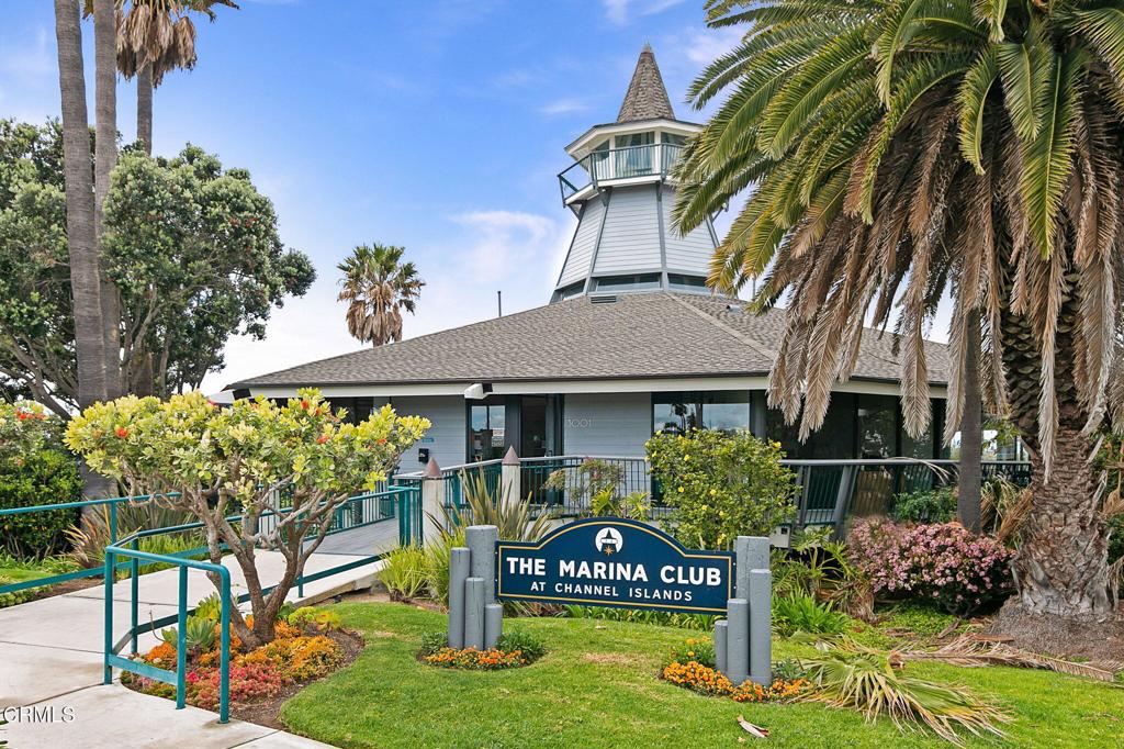 Oxnard, California, 93035, United States, 2 Bedrooms Bedrooms, ,1 BathroomBathrooms,Residential,For Sale,2040147