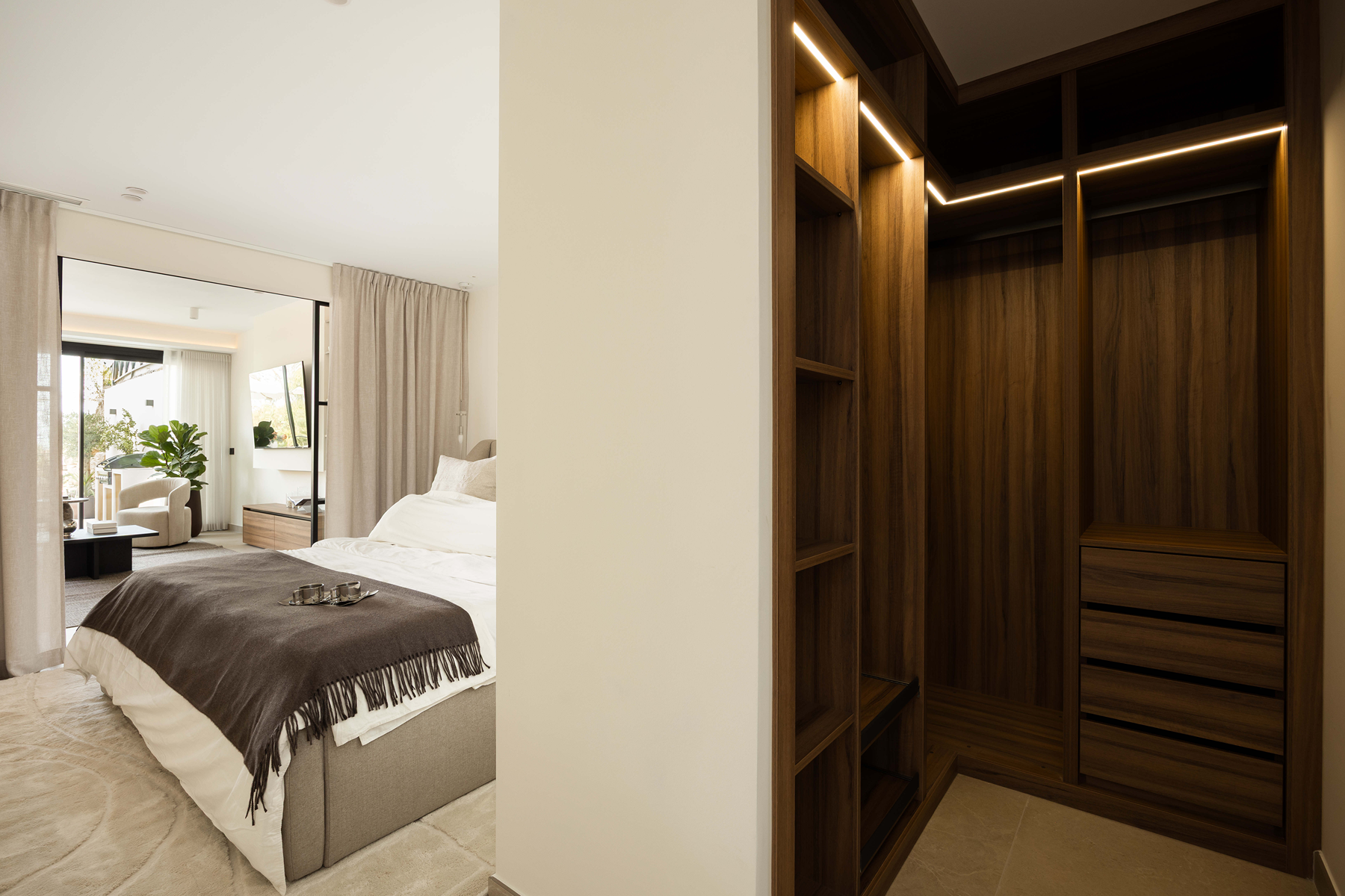  Renovated garden apartment with private pool in Nueva Andalucía - 物件實景