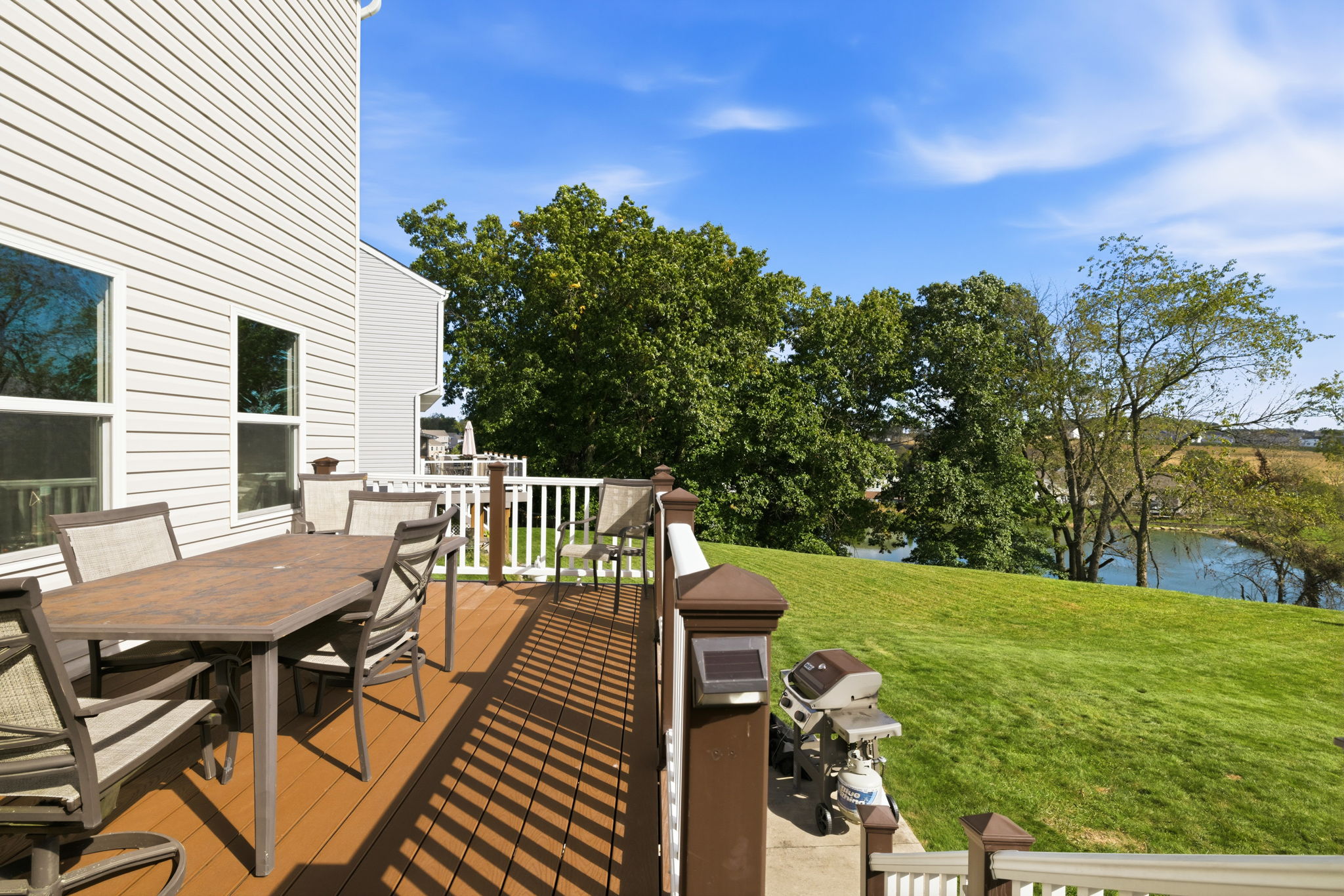  215 Horse Shoe Drive, Clinton, PA 15026 - 物件實景