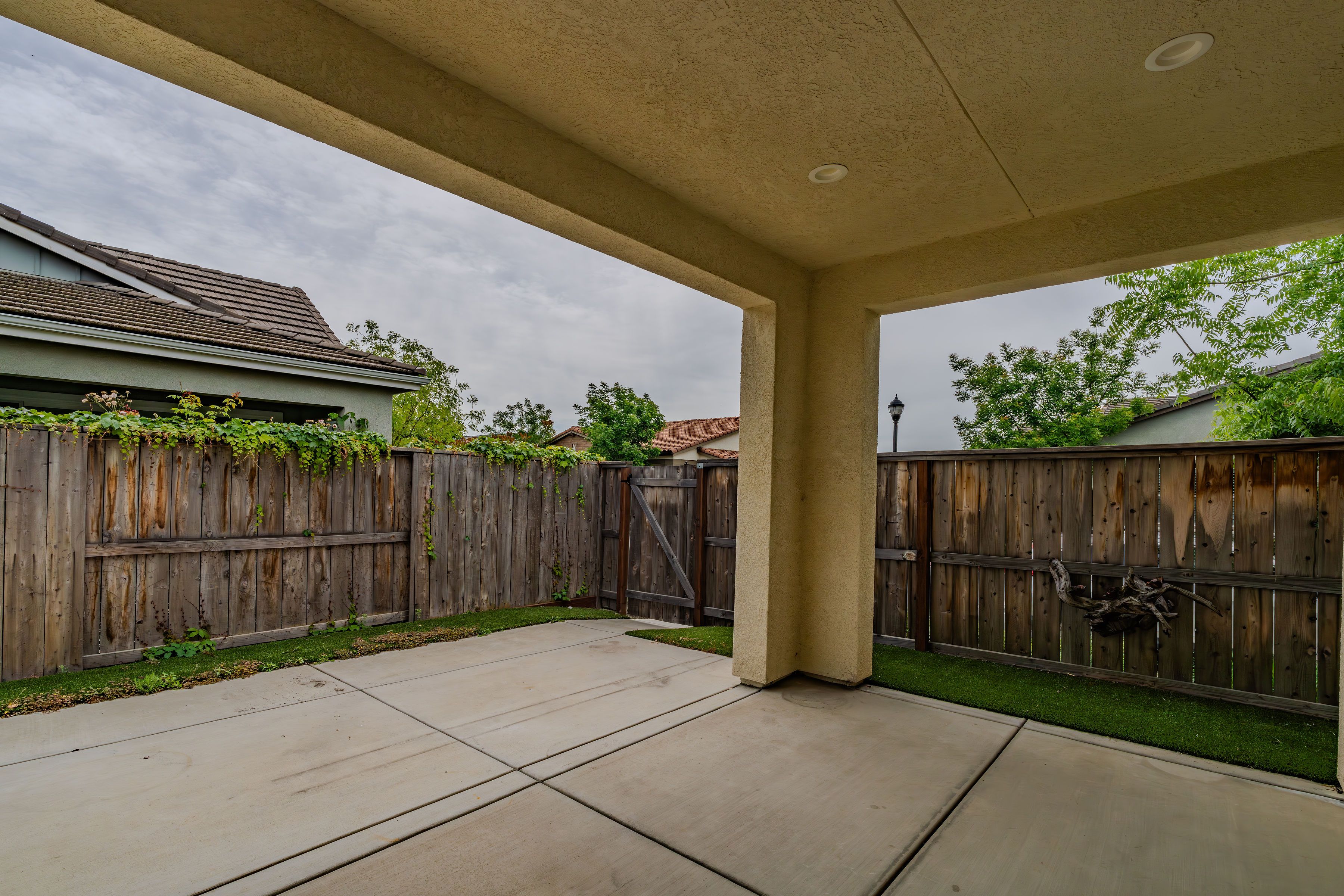  2584 Lombardy Court, Lodi, CA 95242 - 物件實景