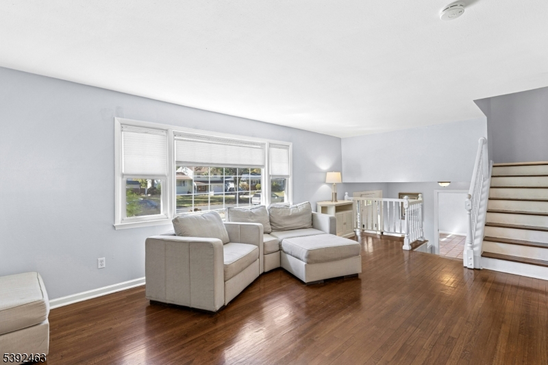 Plainfield City, New Jersey, 07062, United States, 3 Bedrooms Bedrooms, ,2 BathroomsBathrooms,Residential,For Sale,1968857