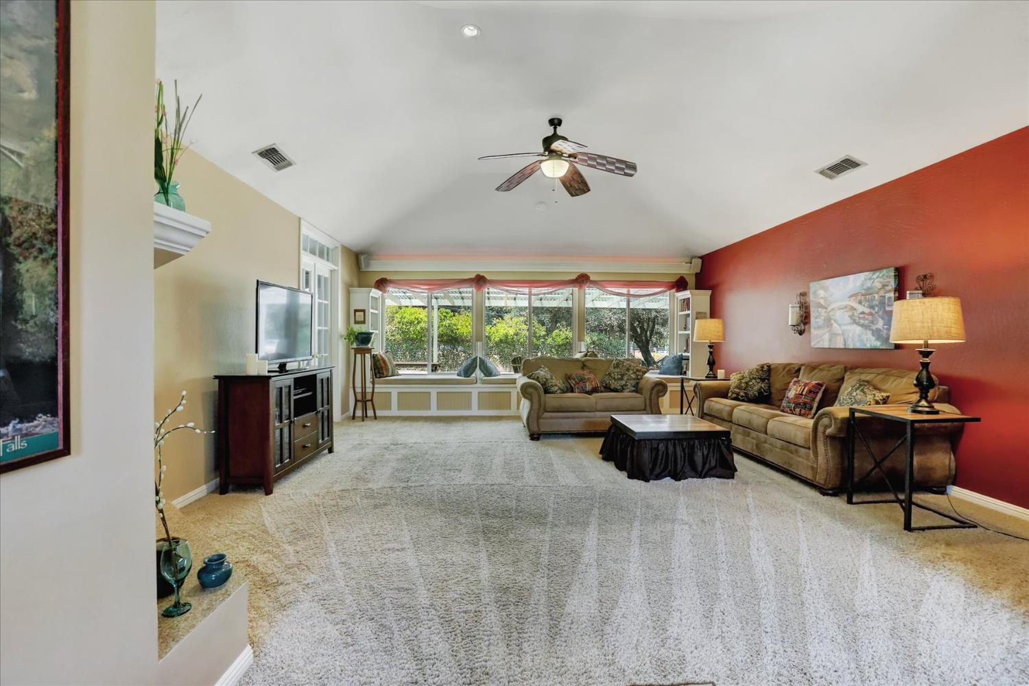 Penn Valley, California, 95946, United States, 3 Bedrooms Bedrooms, ,2 BathroomsBathrooms,Residential,For Sale,1937522