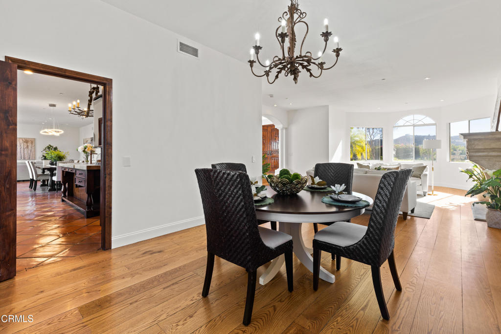 Camarillo, California, 93012, United States, 5 Bedrooms Bedrooms, ,4 BathroomsBathrooms,Residential,For Sale,1826844