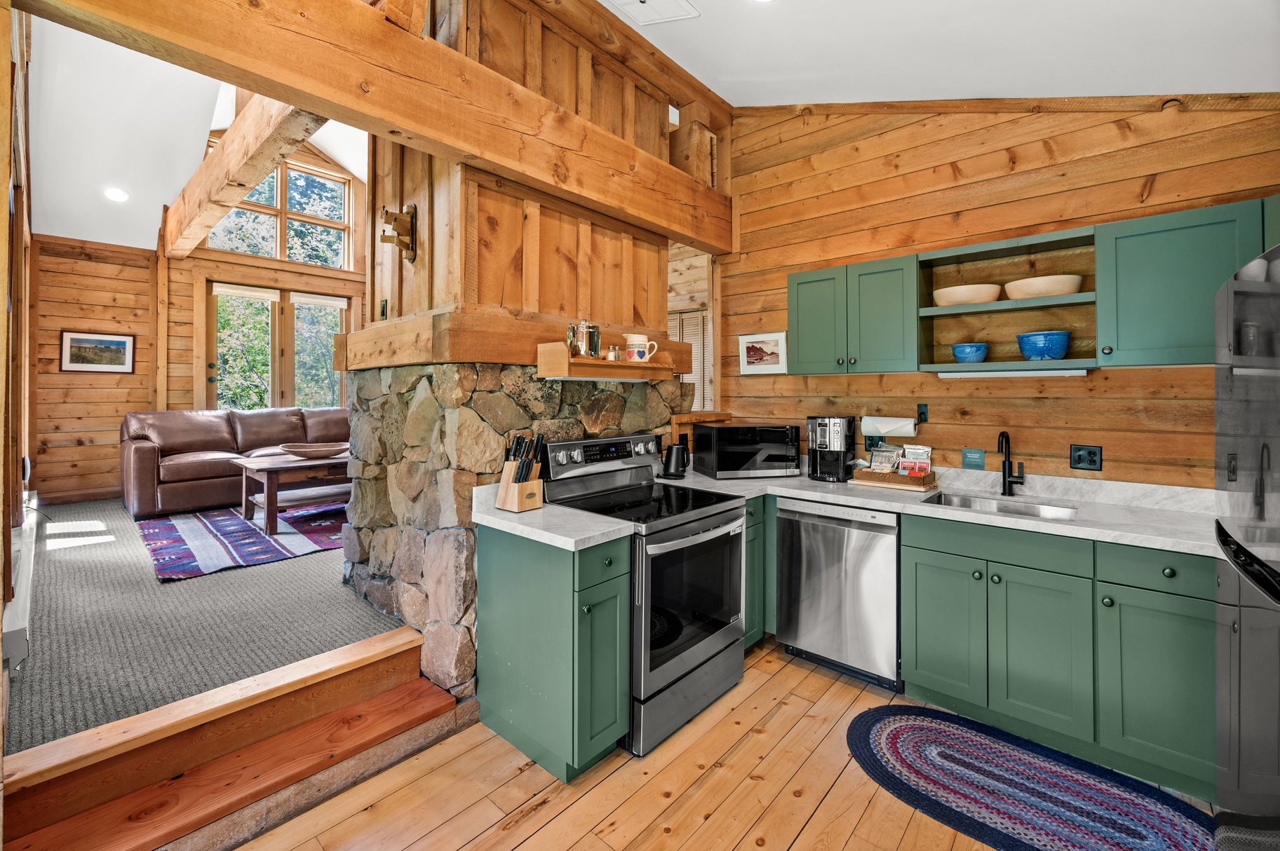  Rare Three-Bedroom Cottage in the Heart of Sundance - 物件實景