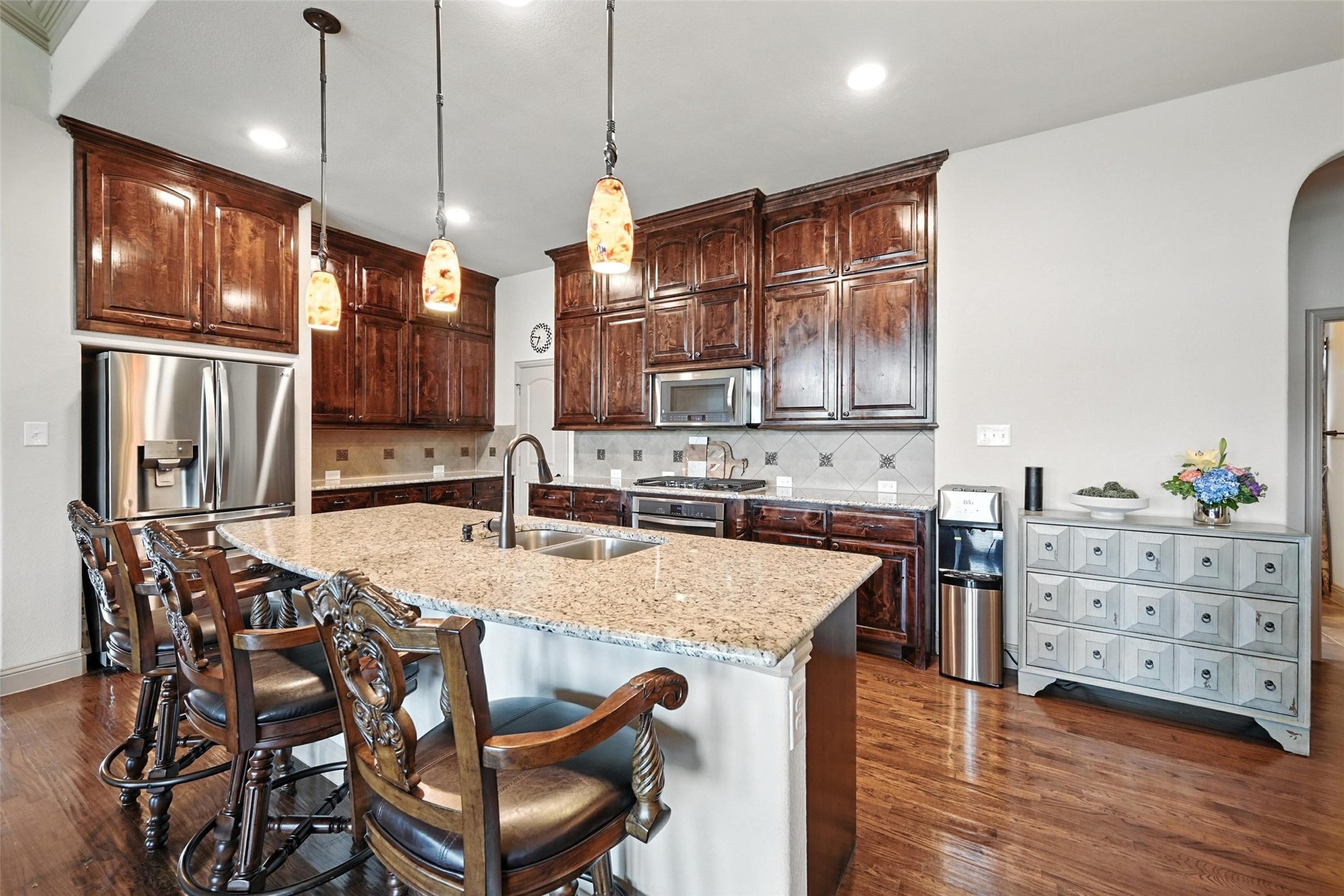 Denton, Texas, 76210, United States, 3 Bedrooms Bedrooms, ,3 BathroomsBathrooms,Residential,For Sale,1932168