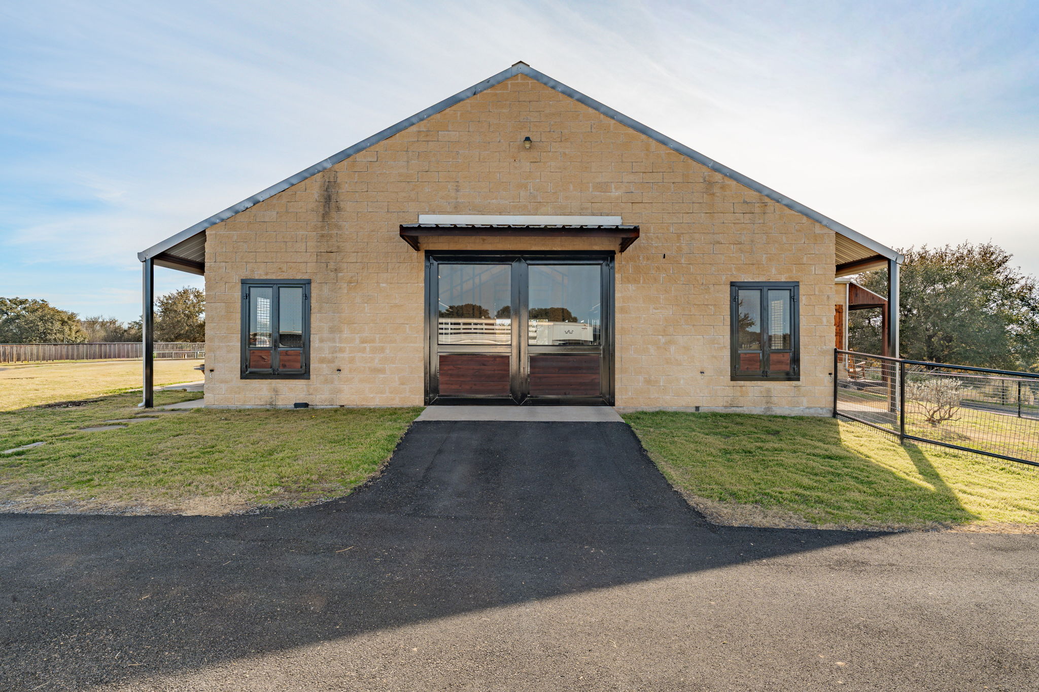  221 Silver Spur, Weatherford, TX, 76087 - 物件實景
