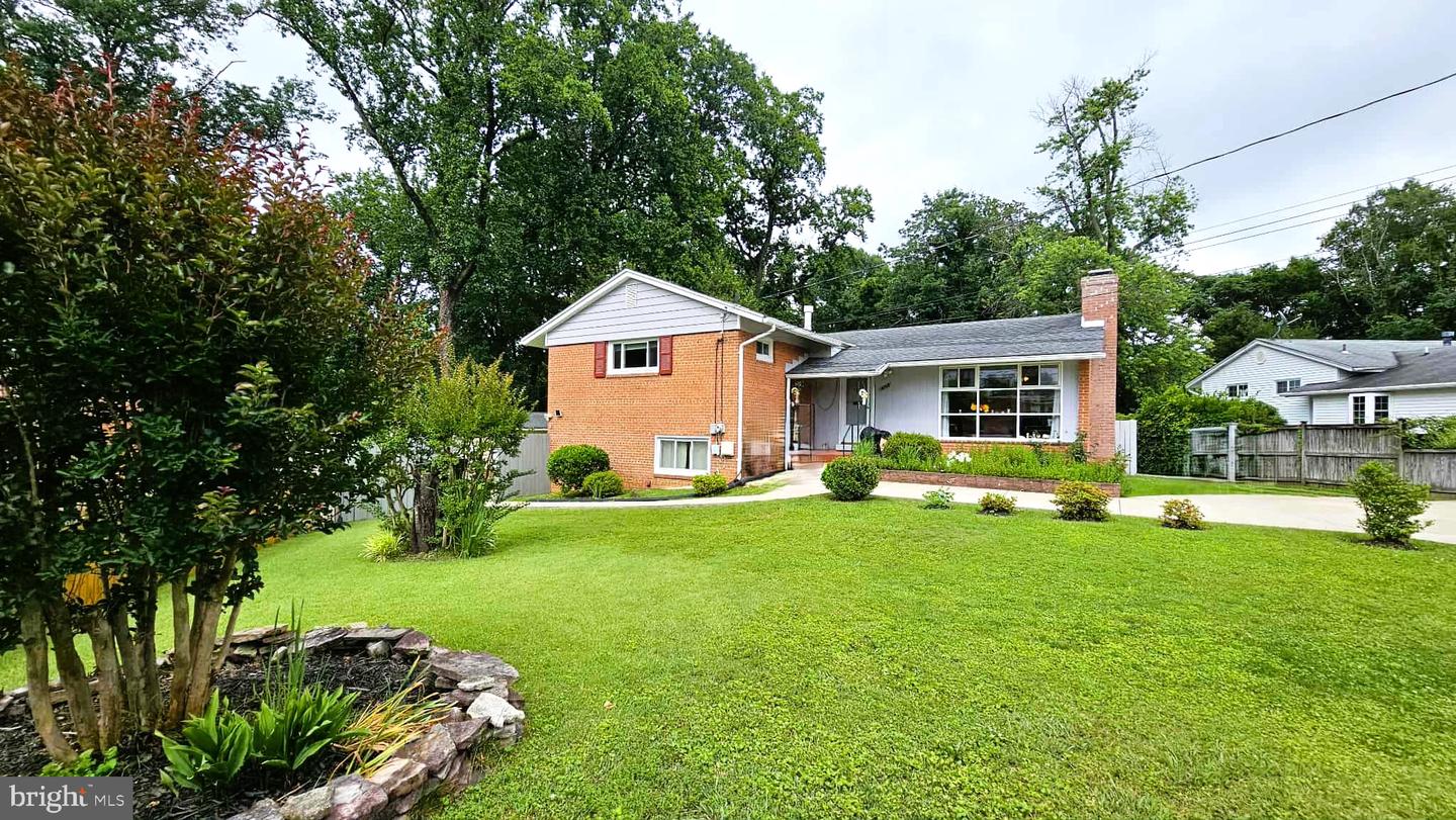 Annandale, Virginia, 22003, United States, 4 Bedrooms Bedrooms, ,3 BathroomsBathrooms,Residential,For Sale,1866164
