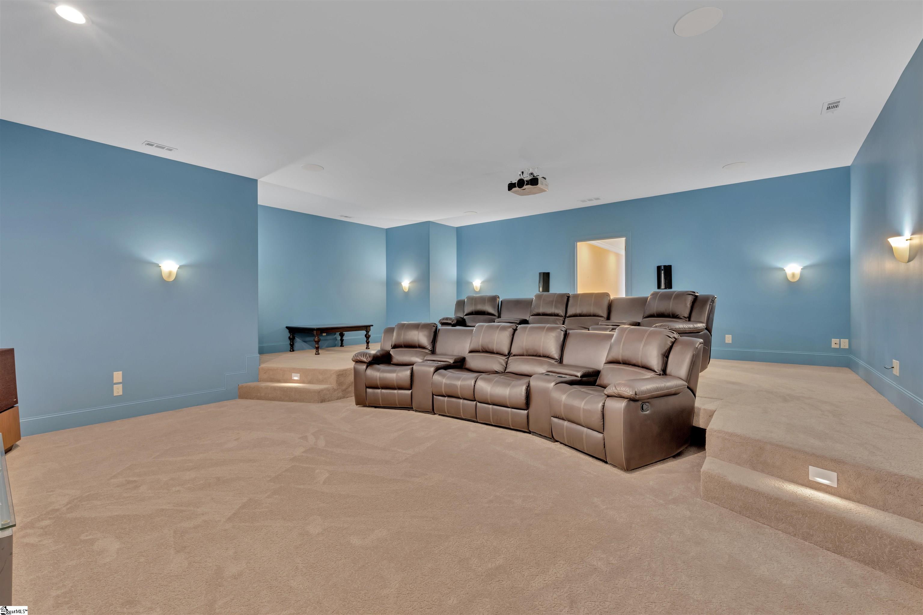 Landrum, South Carolina, 29356, United States, 5 Bedrooms Bedrooms, ,6 BathroomsBathrooms,Residential,For Sale,1714333