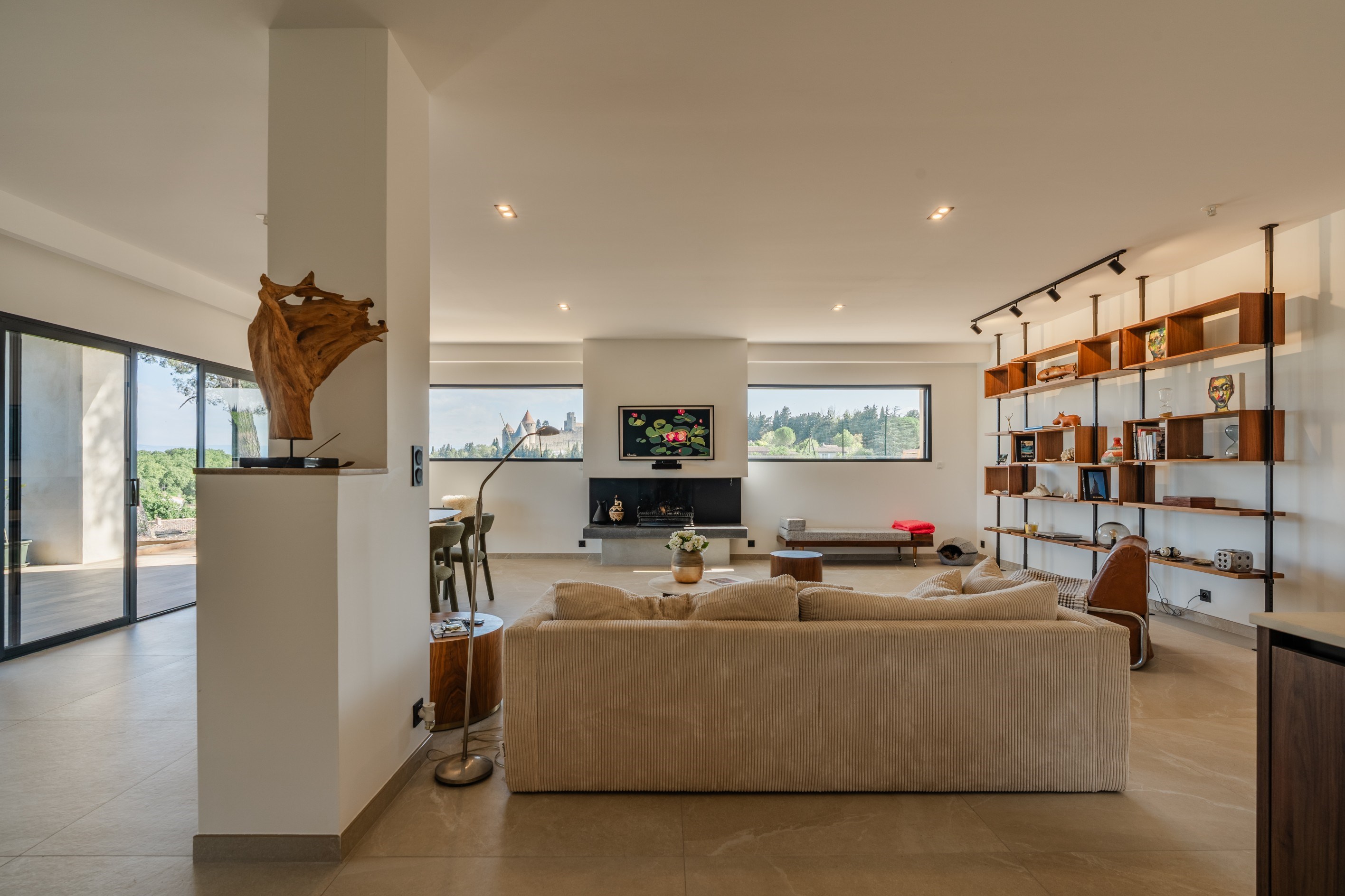  ELEGANT CONTEMPORARY VILLA WITH EXCEPTIONAL VIEWS OF THE Cité de Carcassonne - 物件實景