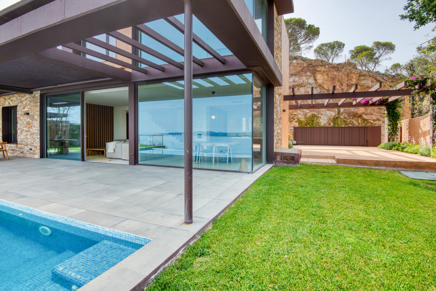  House with swimming pool and sea views in urbanization in Sa Riera - 物件實景