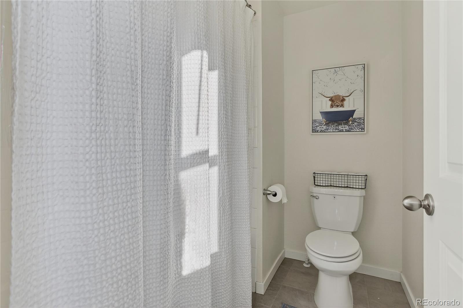 Thornton, Colorado, 80602, United States, 5 Bedrooms Bedrooms, ,3 BathroomsBathrooms,Residential,For Sale,1993257