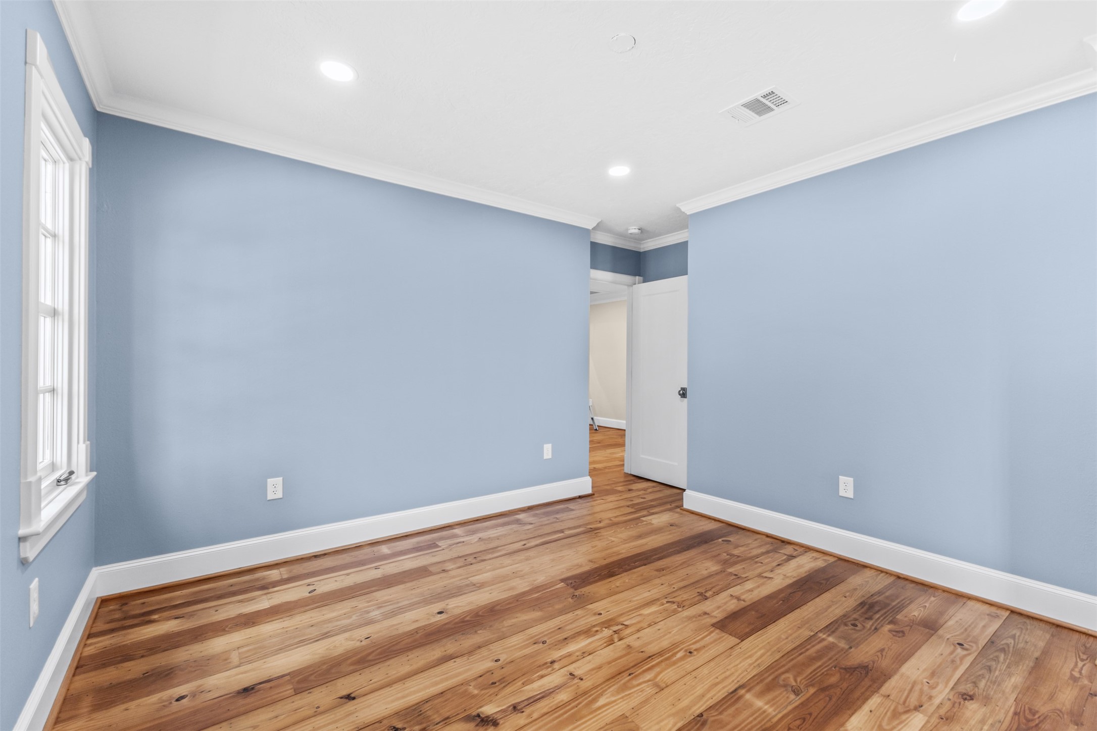 118 N Jones Avenue - 物件實景