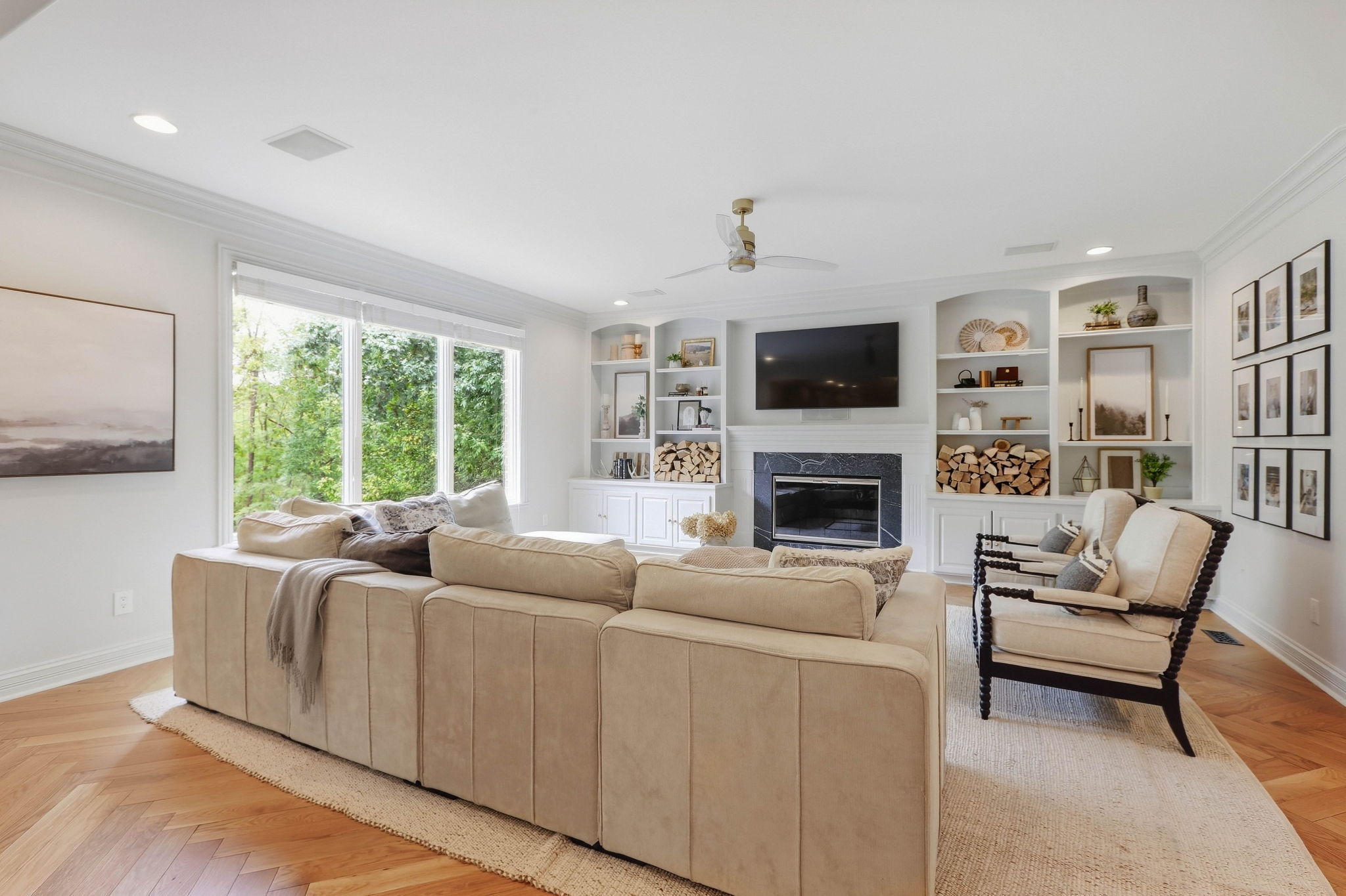  Six Bedroom Zionsville Home Surrounded By Park-Like Acreage - 物件實景