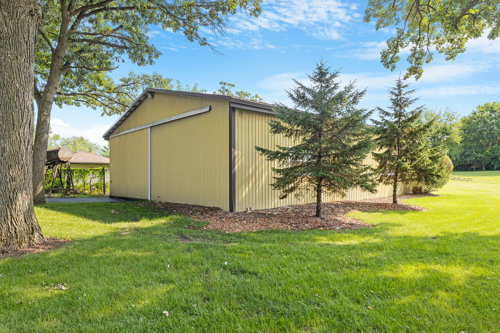 Homer Glen, Illinois, 60491, United States, 4 Bedrooms Bedrooms, ,5 BathroomsBathrooms,Residential,For Sale,1940252