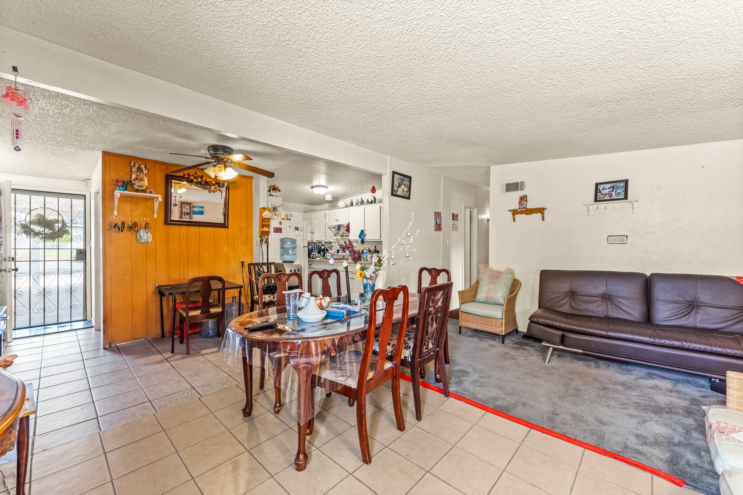 Rialto, California, 92376, United States, 4 Bedrooms Bedrooms, ,2 BathroomsBathrooms,Residential,For Sale,1973663