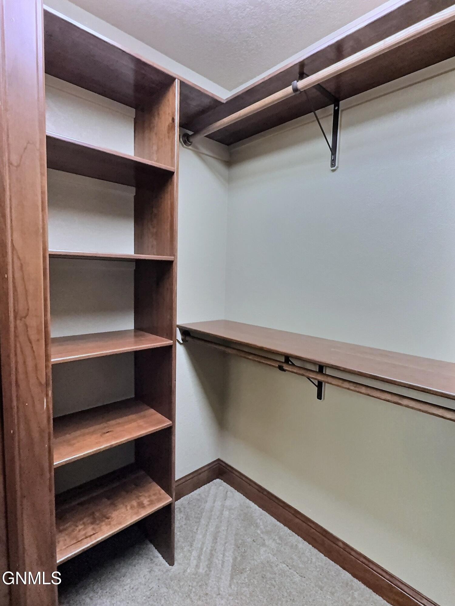 Bismarck, North Dakota, 58501, United States, 4 Bedrooms Bedrooms, ,4 BathroomsBathrooms,Residential,For Sale,2038873