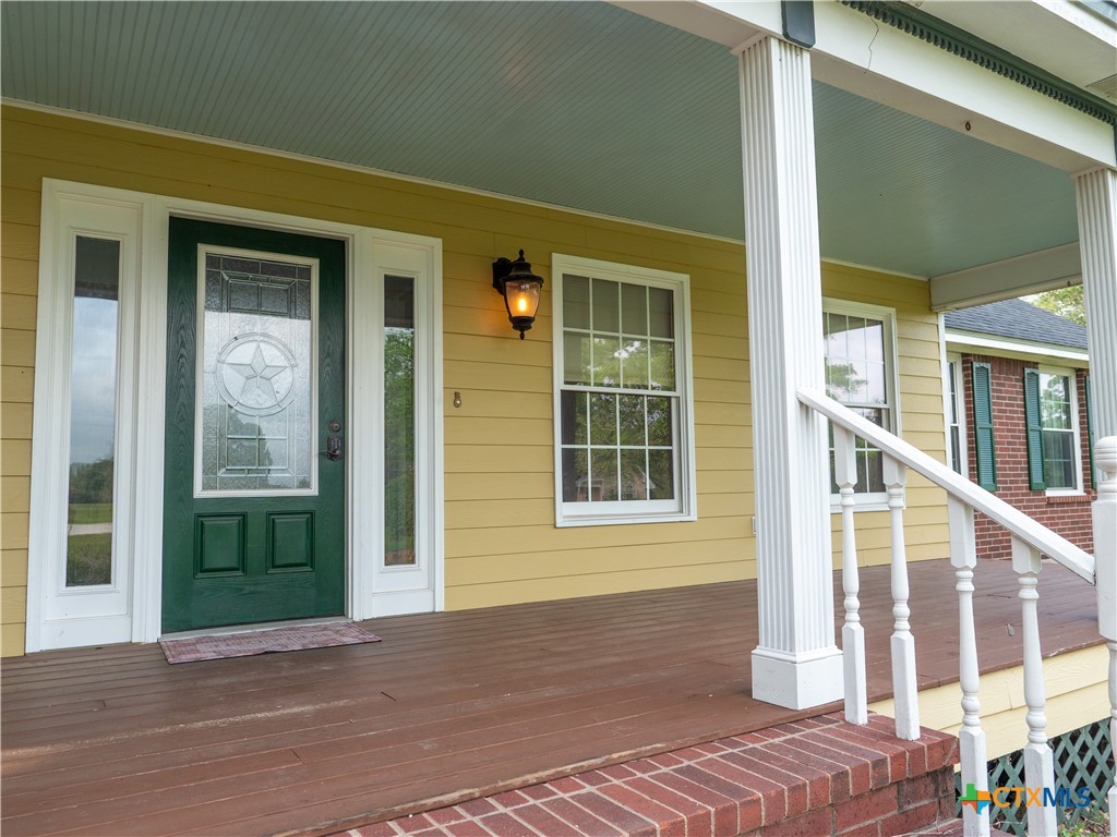 Victoria, Texas, 77905, United States, 5 Bedrooms Bedrooms, ,4 BathroomsBathrooms,Residential,For Sale,1882590