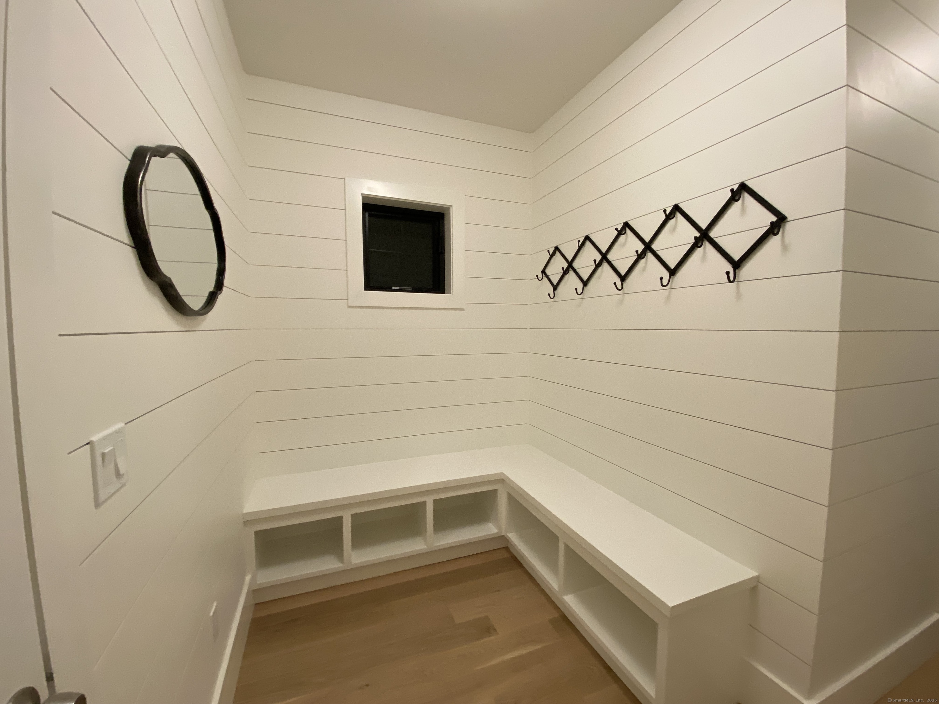 Southbury, Connecticut, 06488, United States, 4 Bedrooms Bedrooms, ,3 BathroomsBathrooms,Residential,For Sale,1941741