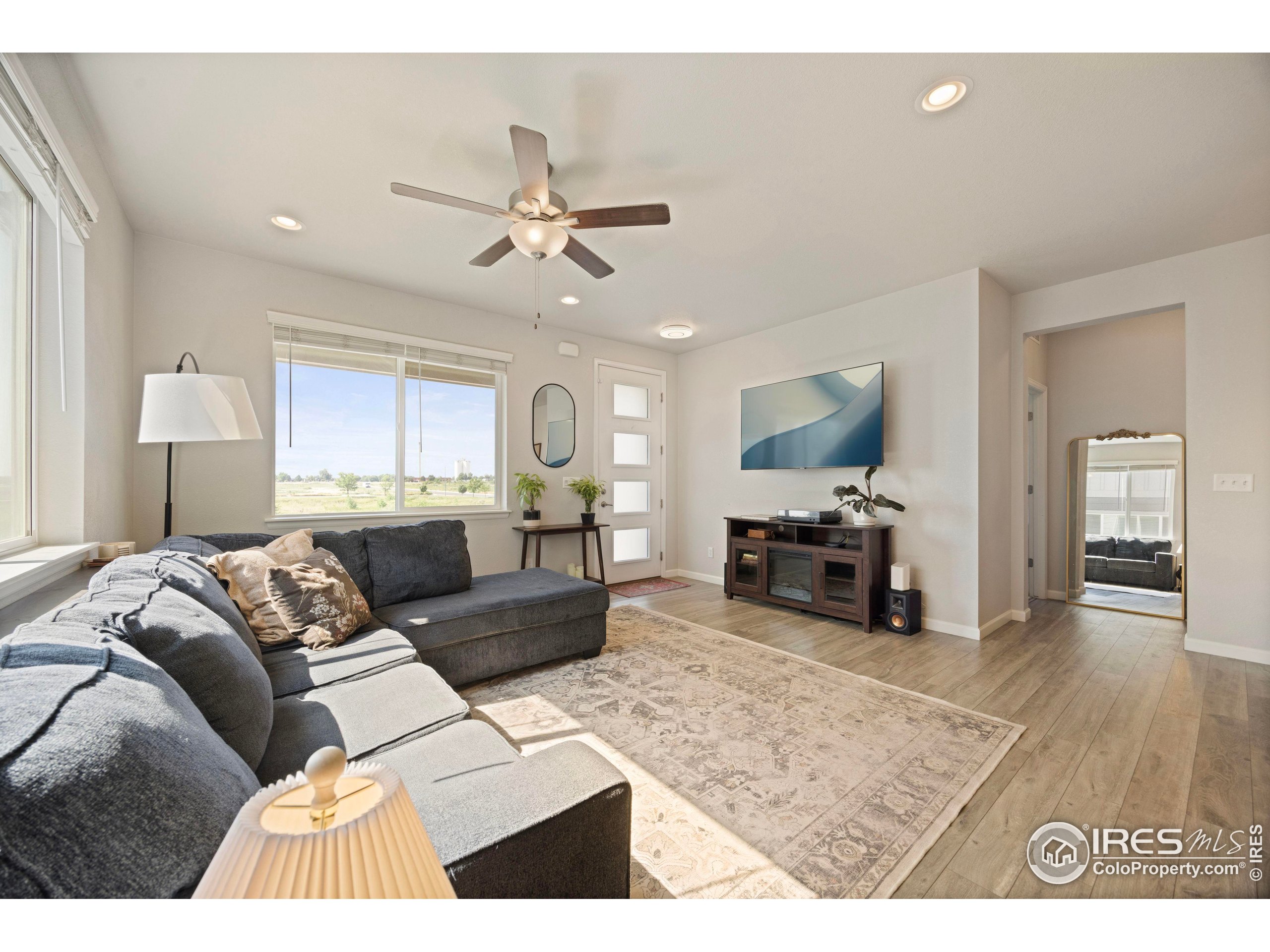 Windsor, Colorado, 80550, United States, 2 Bedrooms Bedrooms, ,1 BathroomBathrooms,Residential,For Sale,1906534