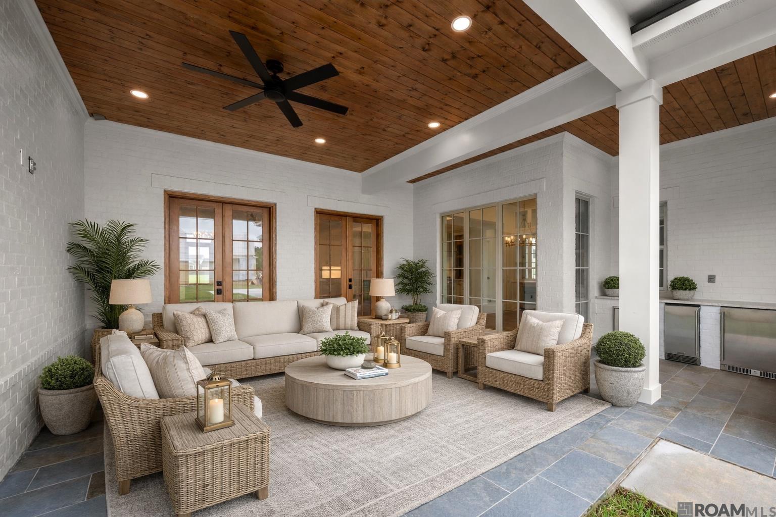 Baton Rouge, Louisiana, 70817, United States, 4 Bedrooms Bedrooms, ,3 BathroomsBathrooms,Residential,For Sale,2032762