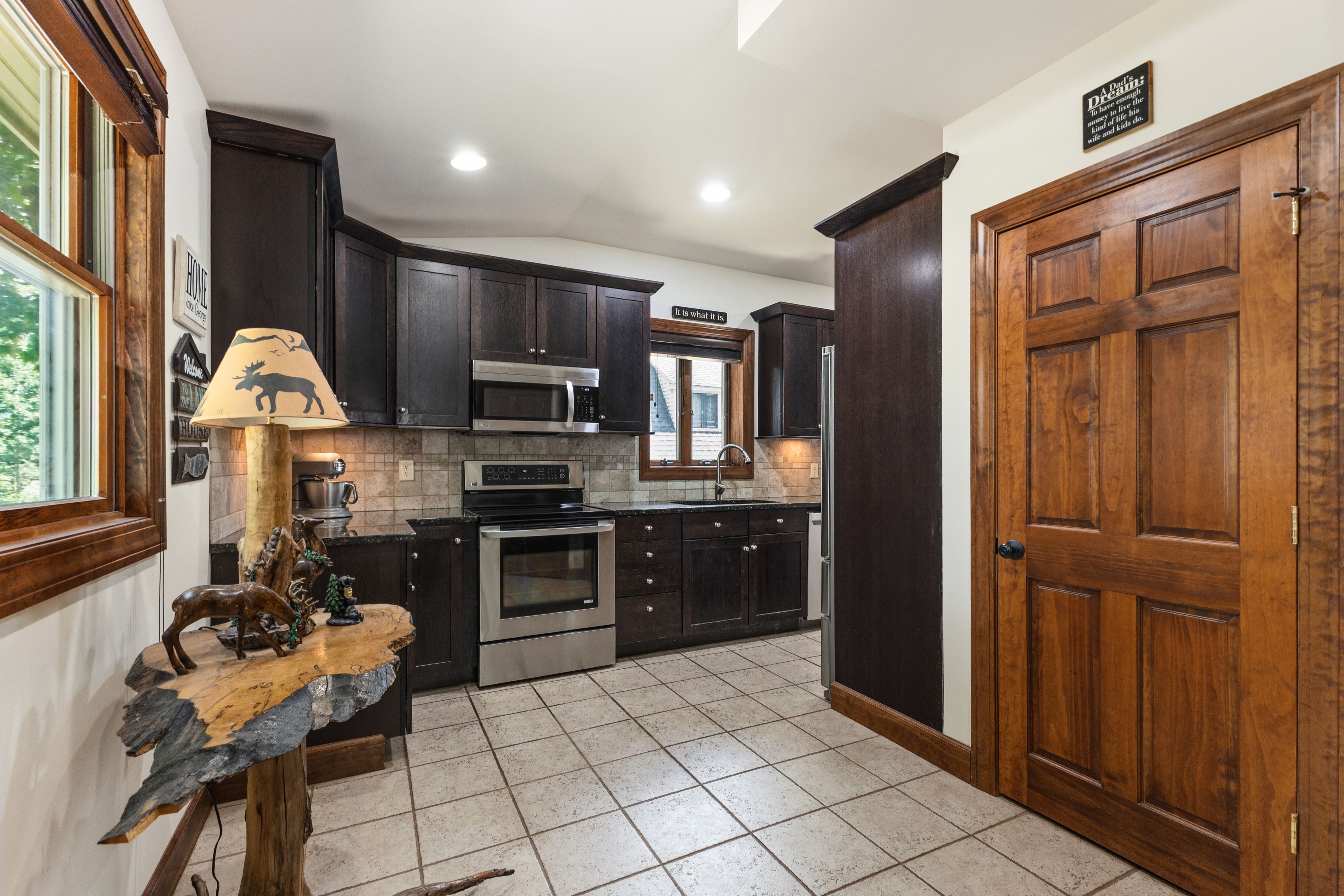  50 West Street, Lake George, NY 12845 - 物件實景