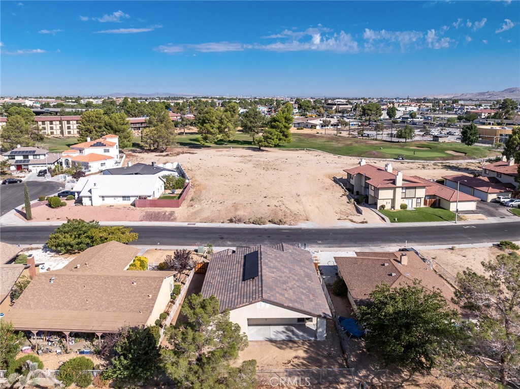 Victorville, California, 92395, United States, 3 Bedrooms Bedrooms, ,2 BathroomsBathrooms,Residential,For Sale,1948419