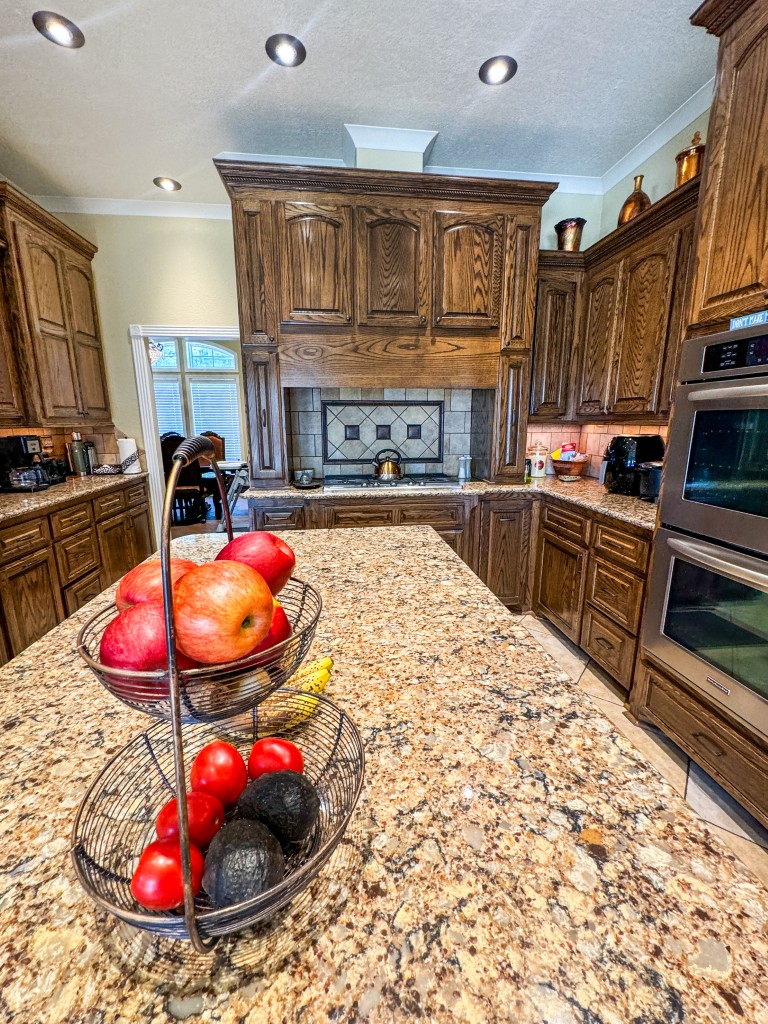 Bloomburg, Texas, 75556, United States, 4 Bedrooms Bedrooms, ,2 BathroomsBathrooms,Residential,For Sale,1789211