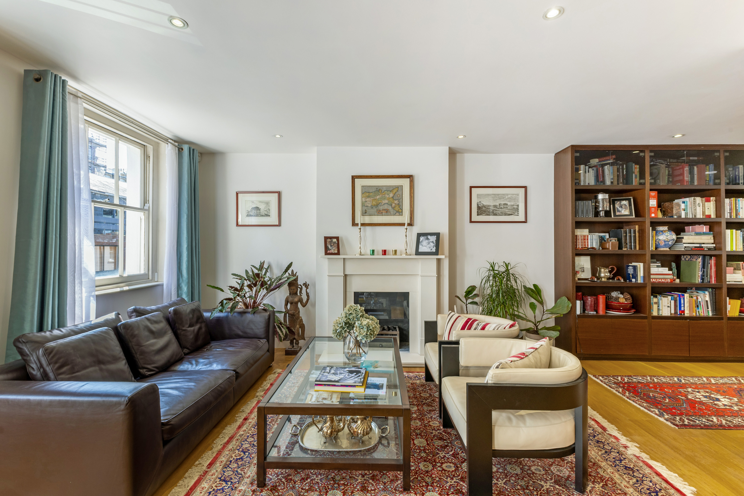  Three-Bedroom Mews House with a Rare Roof Terrace on Pavilion Road - 物件實景