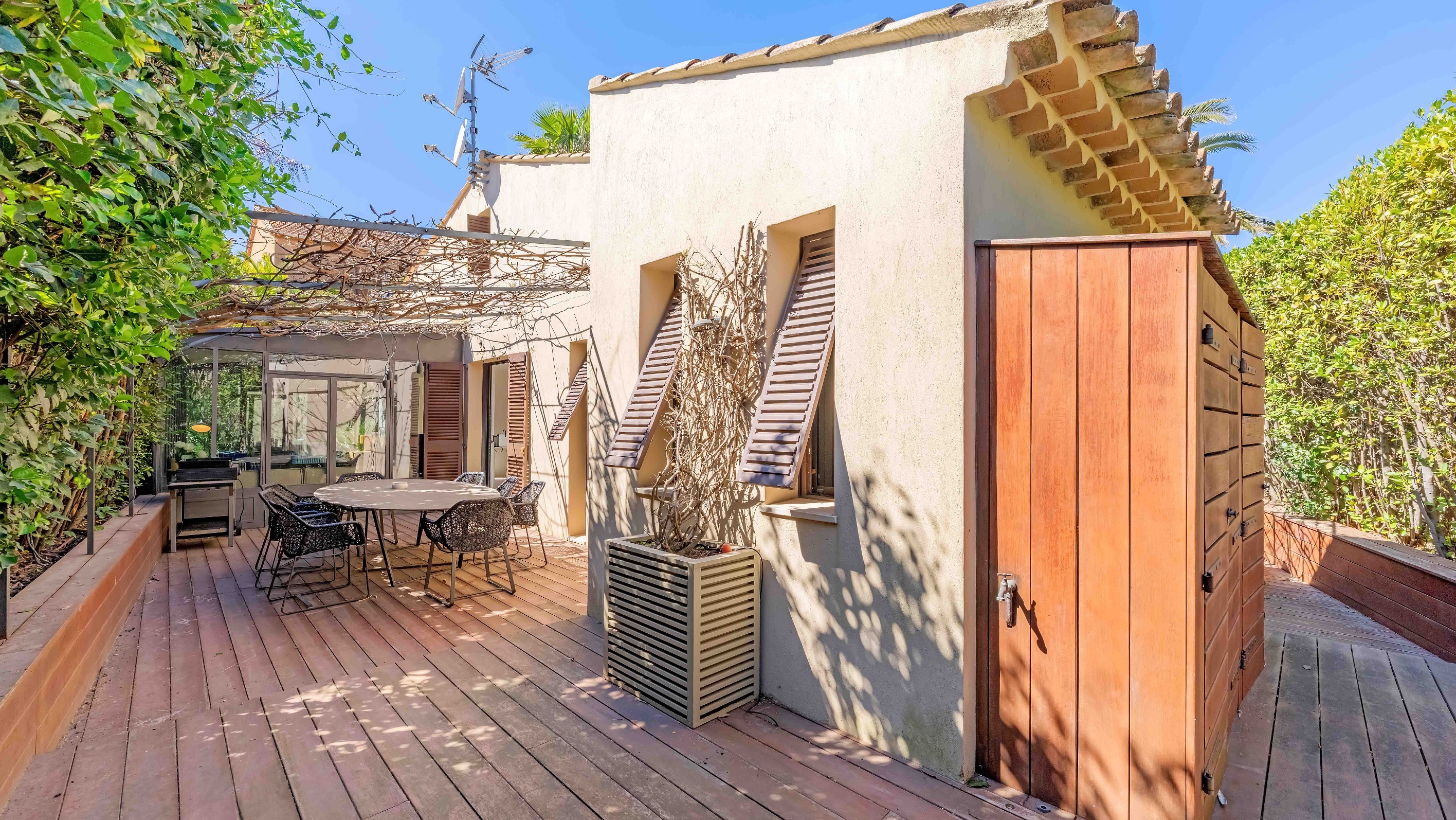  Saint-Tropez house 4 bedroom renovated walking distance village centre garden n… - 物件實景