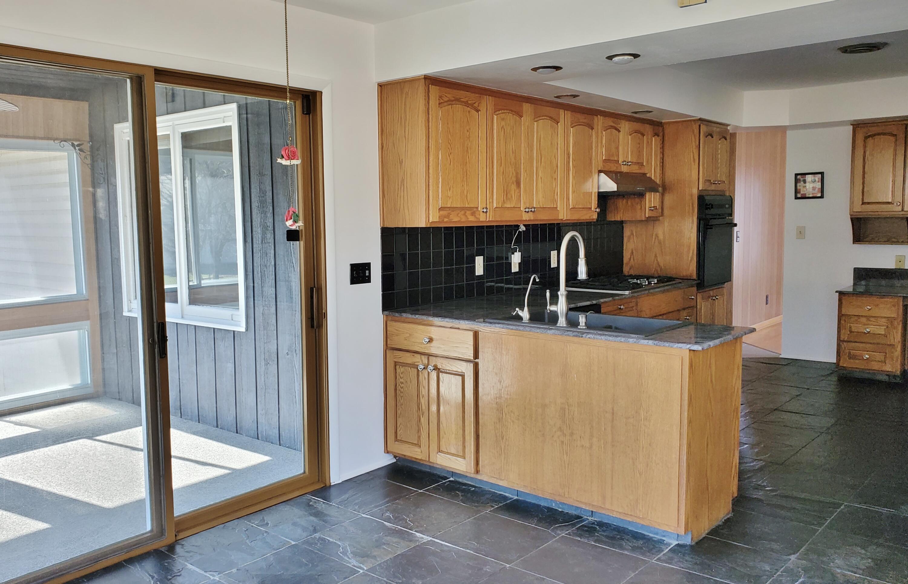 Michigan City, Indiana, 46360, United States, 5 Bedrooms Bedrooms, ,1 BathroomBathrooms,Residential,For Sale,1743643