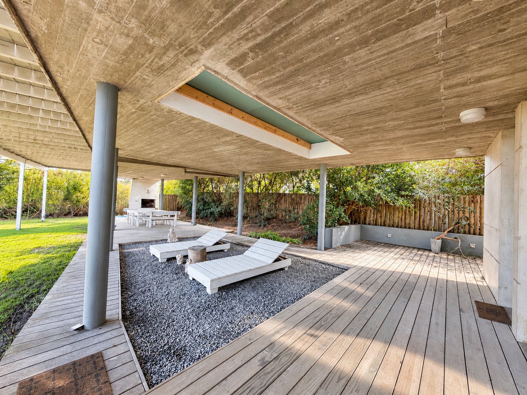  Modern House Steps from the Sea - 物件實景