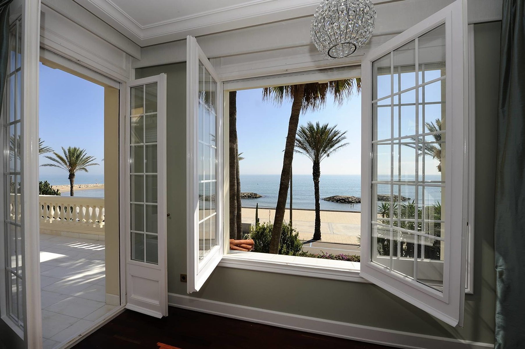  Iconic mansion on the seafront - 物件實景