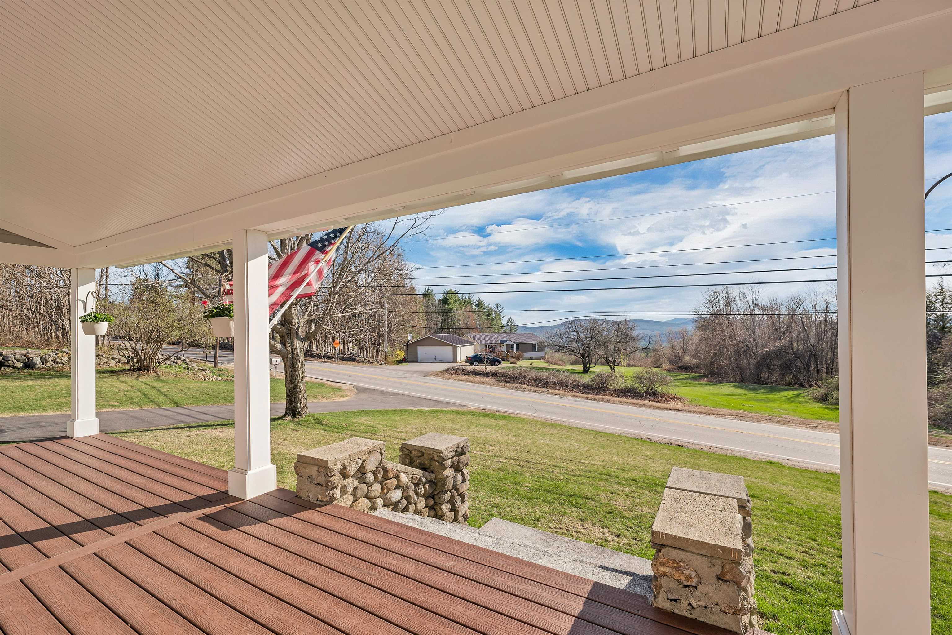 Meredith, New Hampshire, 03253, United States, 3 Bedrooms Bedrooms, ,2 BathroomsBathrooms,Residential,For Sale,1793827