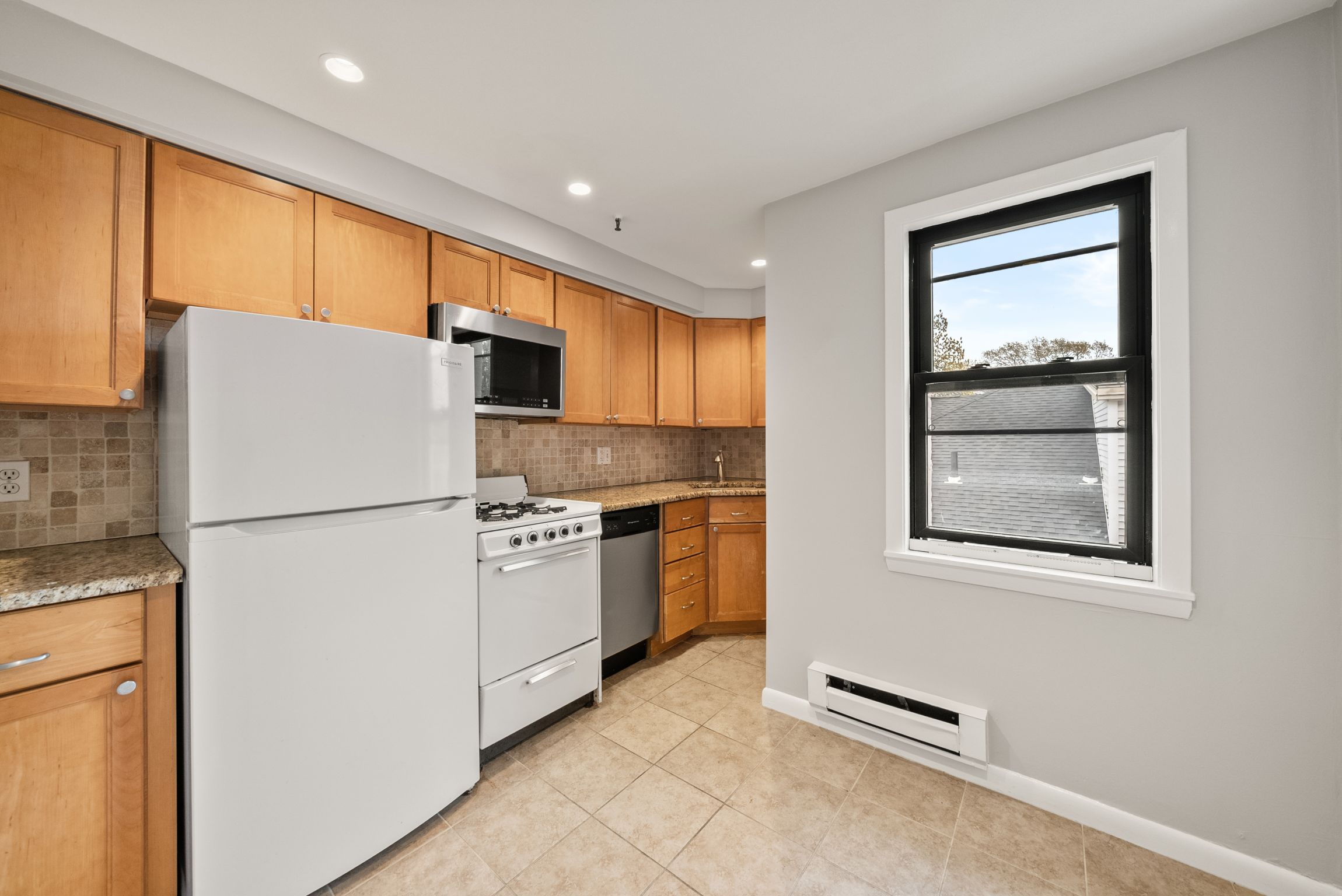  26 Commonwealth Ter, Boston, MA, 02135 - 物件實景