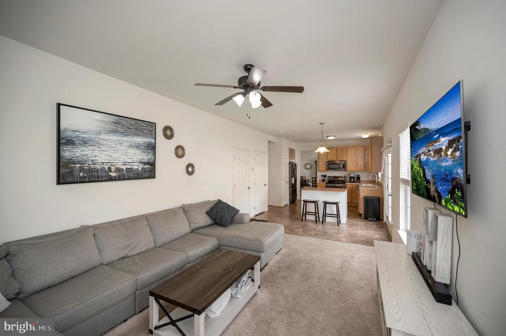 Fredericksburg, Virginia, 22407, United States, 4 Bedrooms Bedrooms, ,4 BathroomsBathrooms,Residential,For Sale,2049321