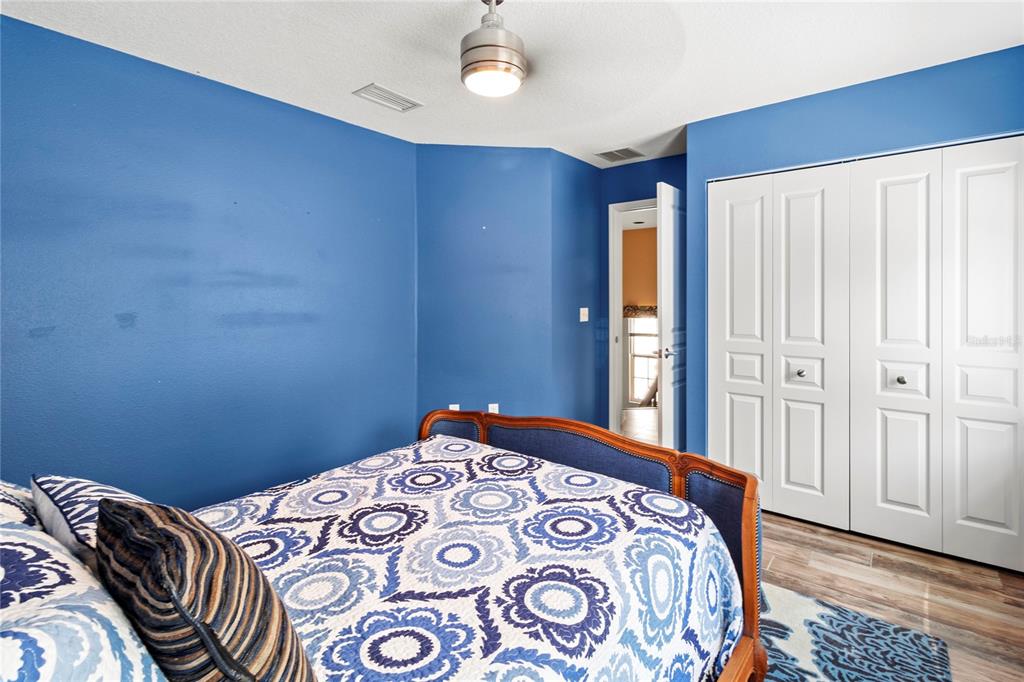 Bradenton, Florida, 34209, United States, 3 Bedrooms Bedrooms, ,3 BathroomsBathrooms,Residential,For Sale,1829594