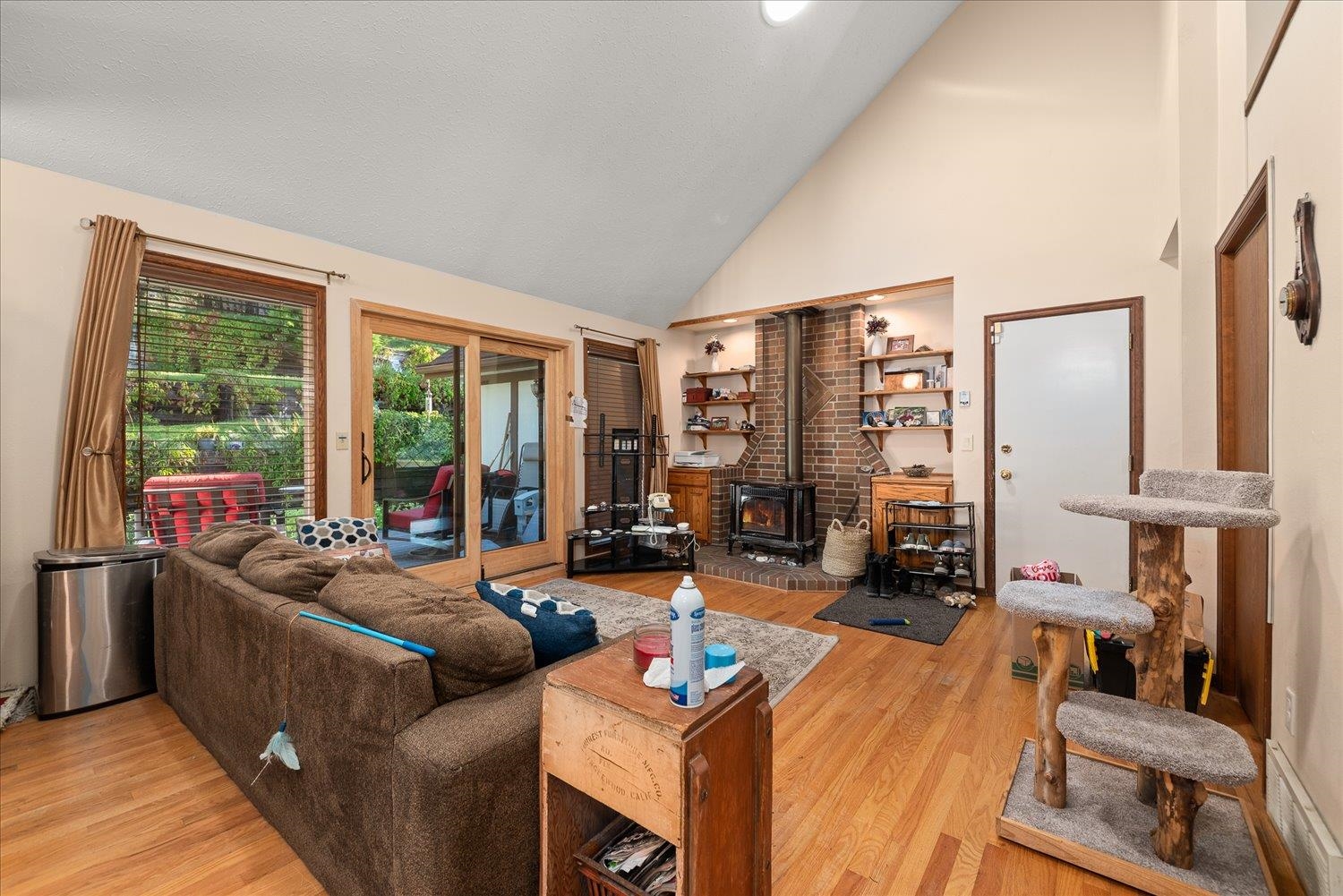 Spokane, Washington, 99208, United States, 5 Bedrooms Bedrooms, ,4 BathroomsBathrooms,Residential,For Sale,1979653