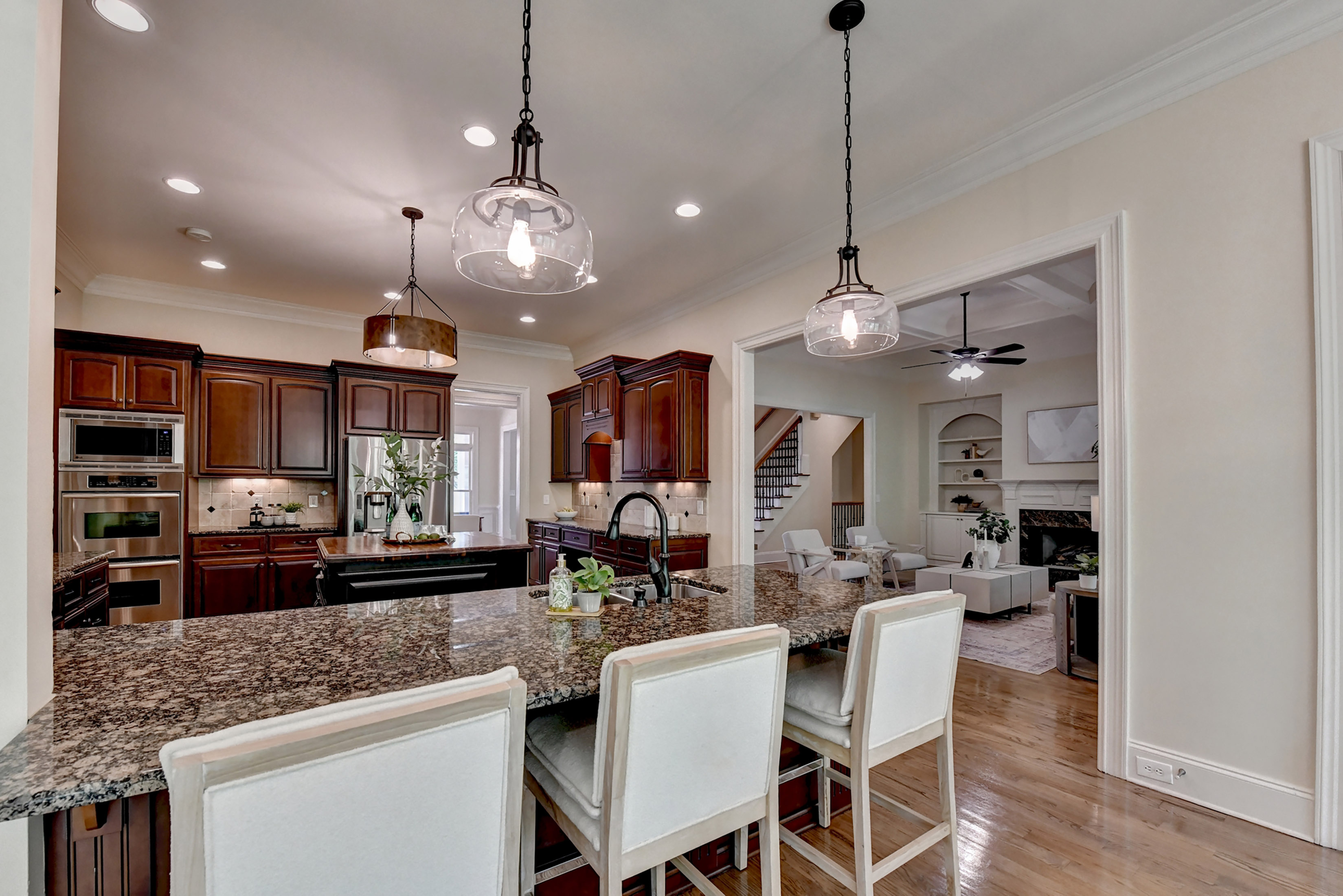  Luxury, Comfort and Privacy in One of Roswell