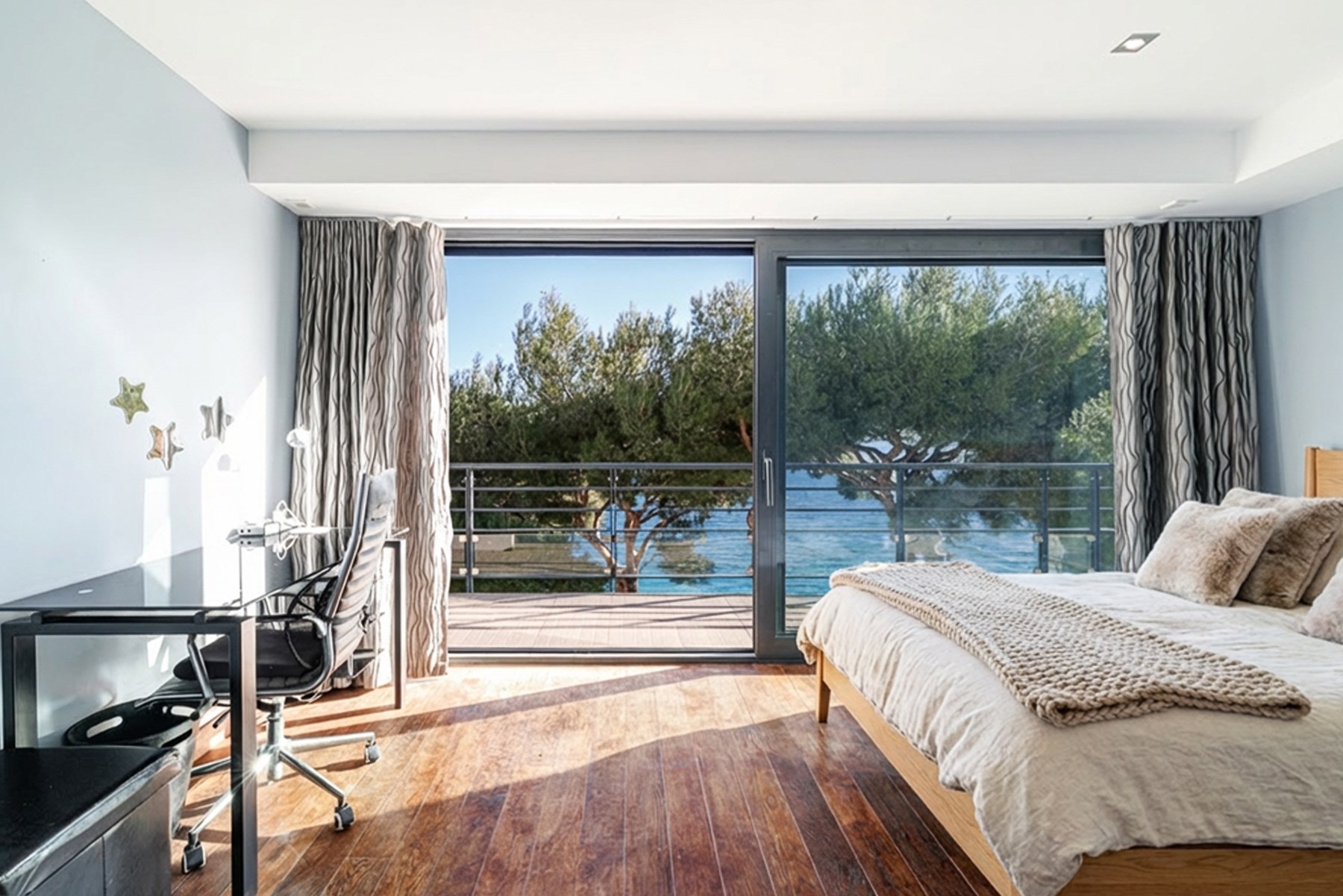  Contemporary villa with infinity pool and sea view in Èze seafront, French Rivi… - 物件實景