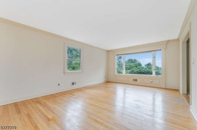 Bethlehem Twp., New Jersey, 08826, United States, 4 Bedrooms Bedrooms, ,3 BathroomsBathrooms,Residential,For Sale,1912000