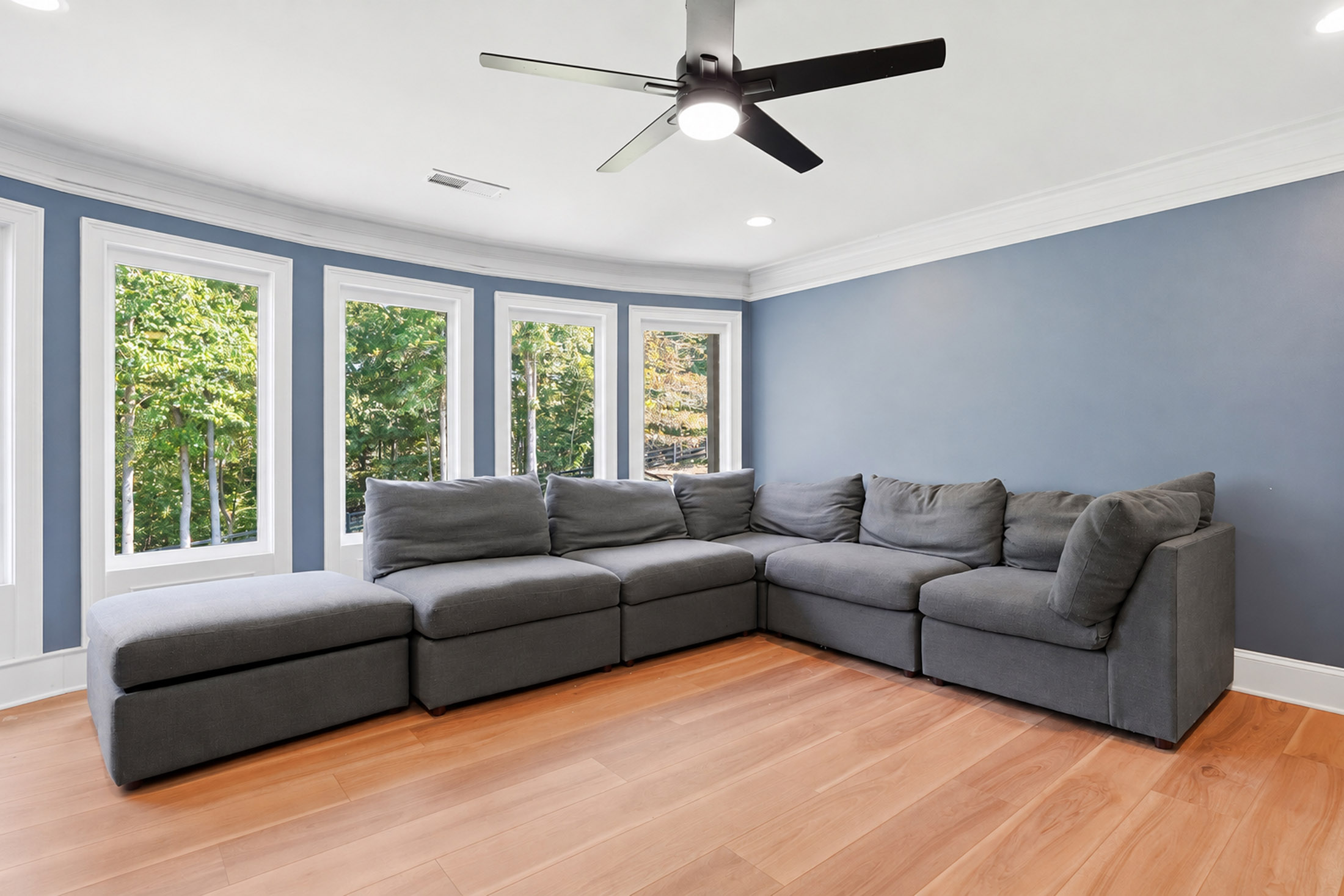  Beautifully Appointed Home in Sought-After Woodmont - 物件實景