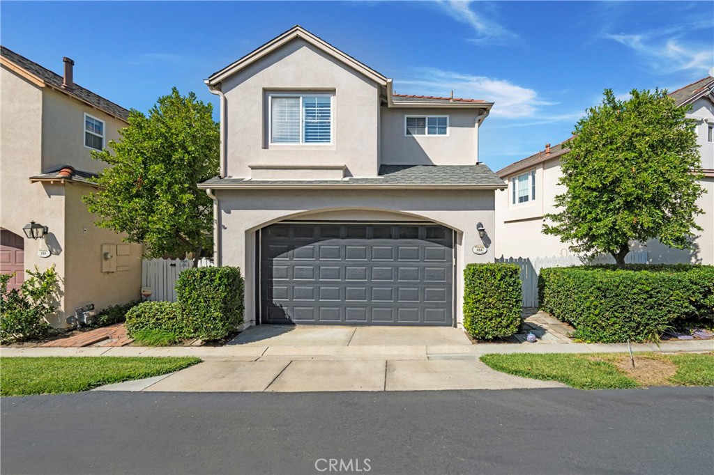 Irvine, California, 92620, United States, 2 Bedrooms Bedrooms, ,3 BathroomsBathrooms,Residential,For Sale,2001846